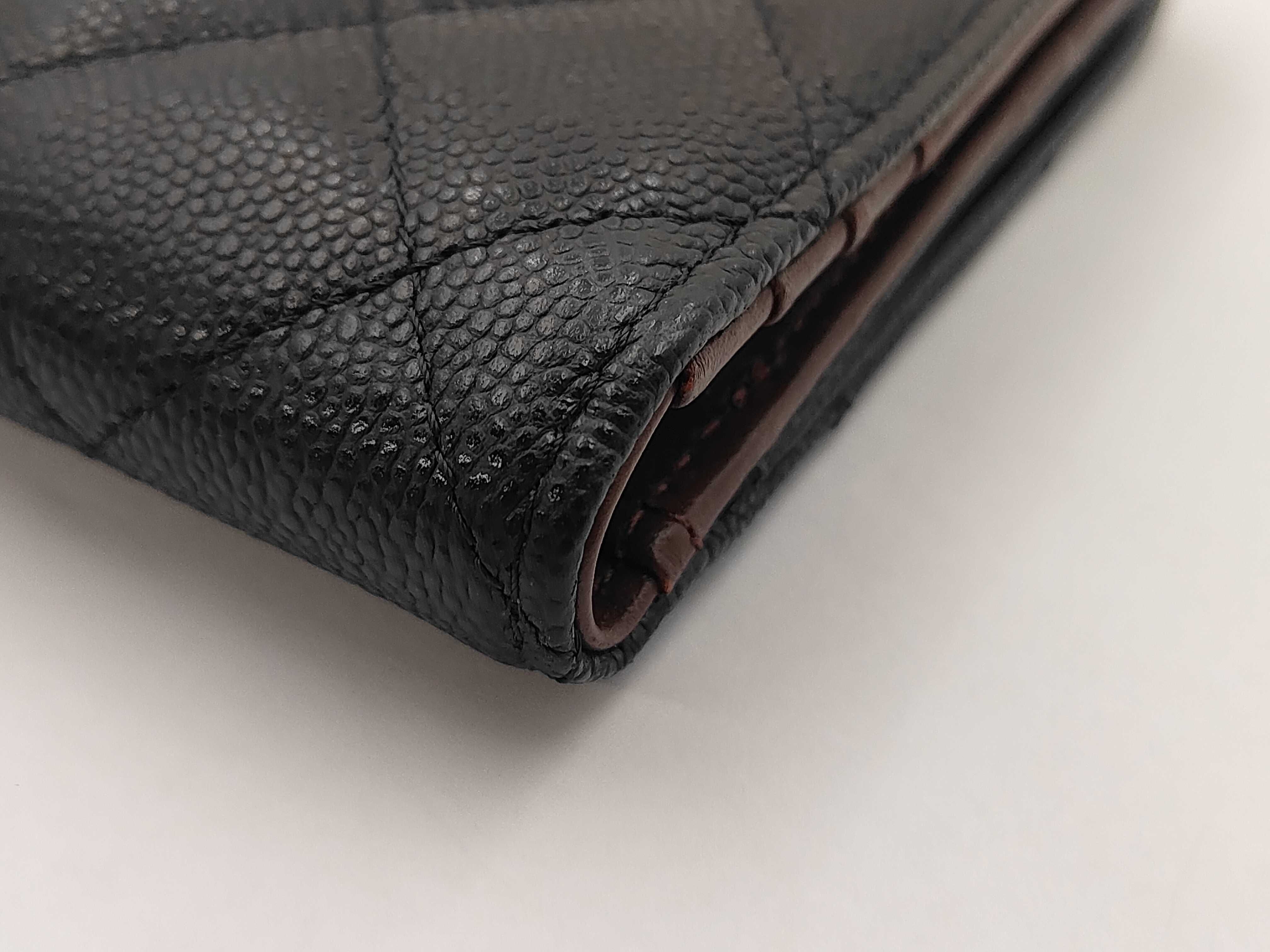 Long Wallet Caviar Leather Long Wallet AP3877 Black Wallet — view 3