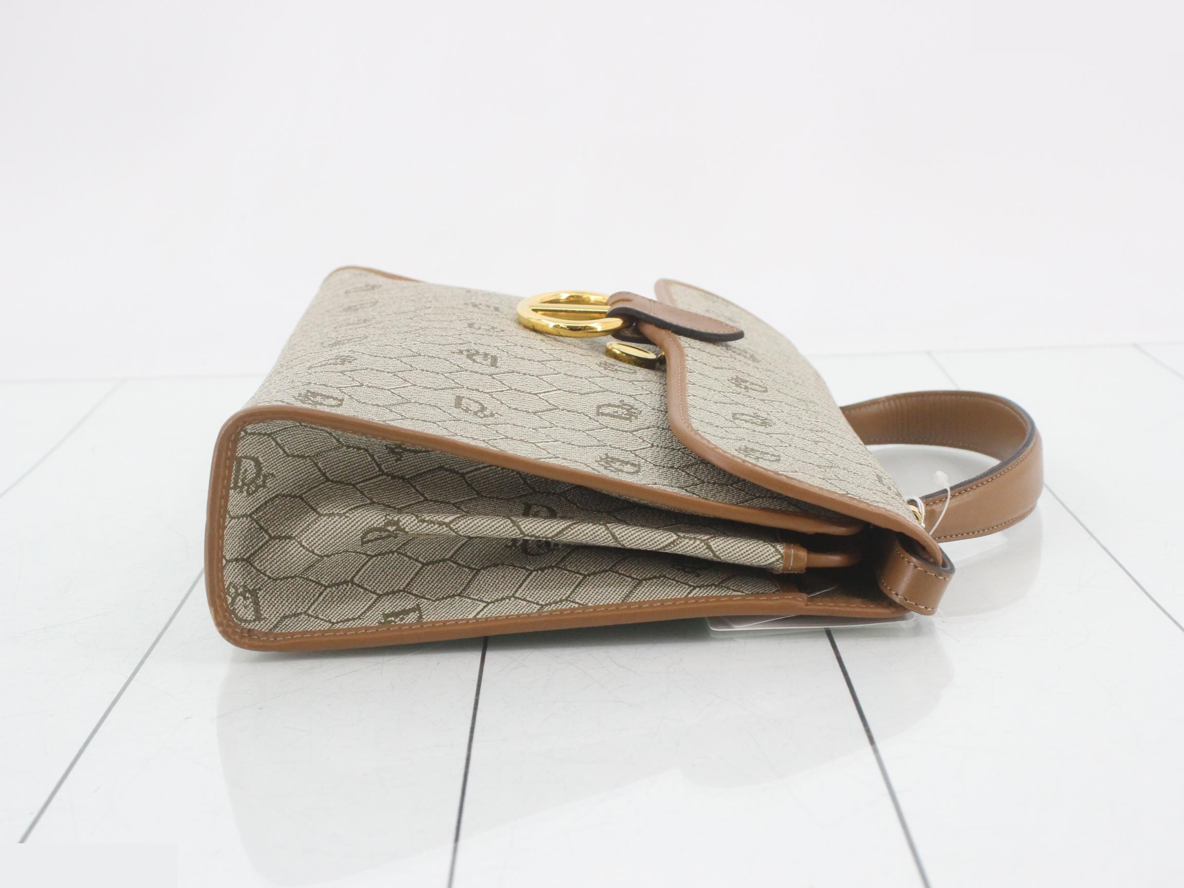 handbag — view 3