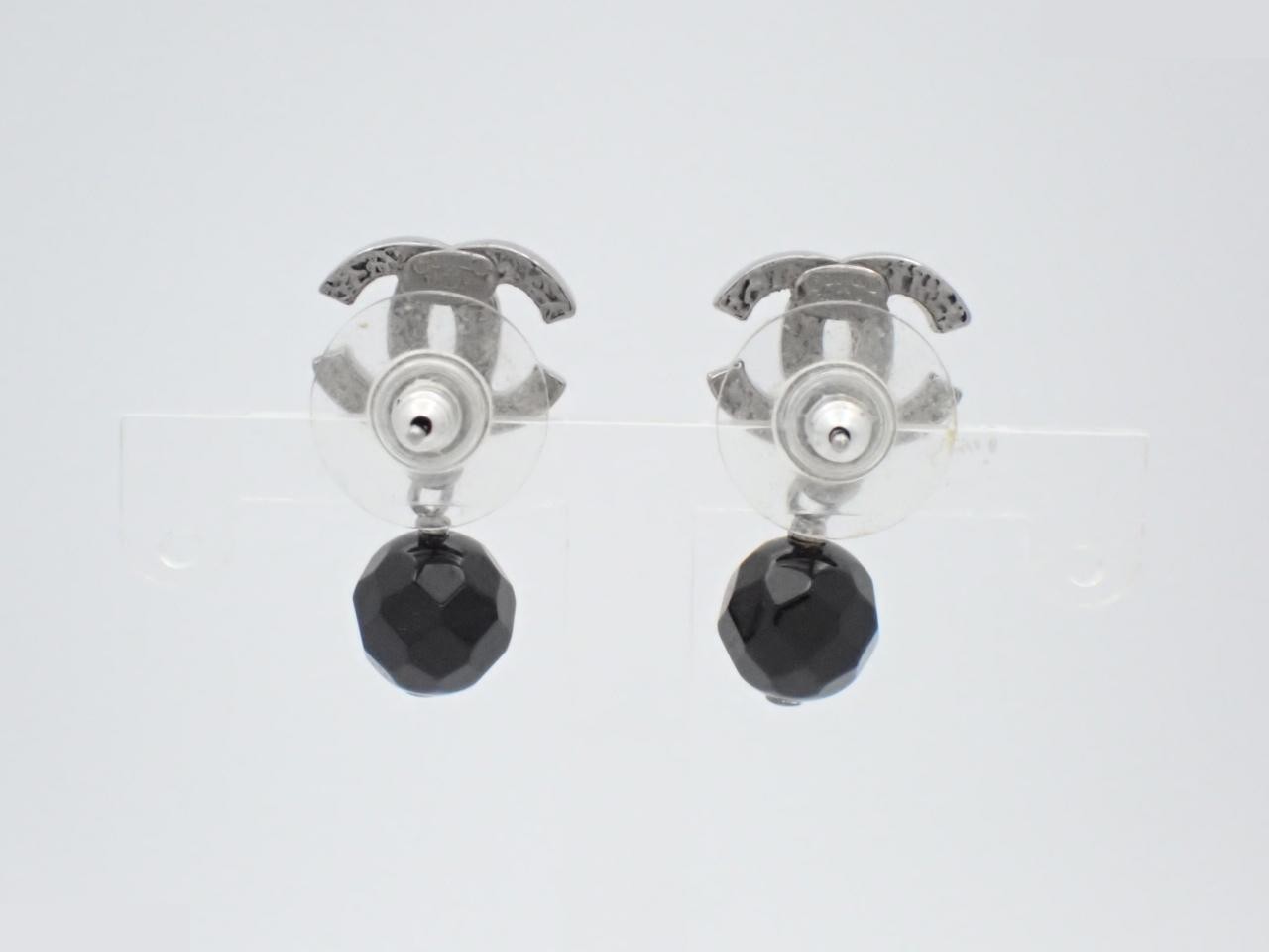 Earrings with Coco Mark logo — view 2
