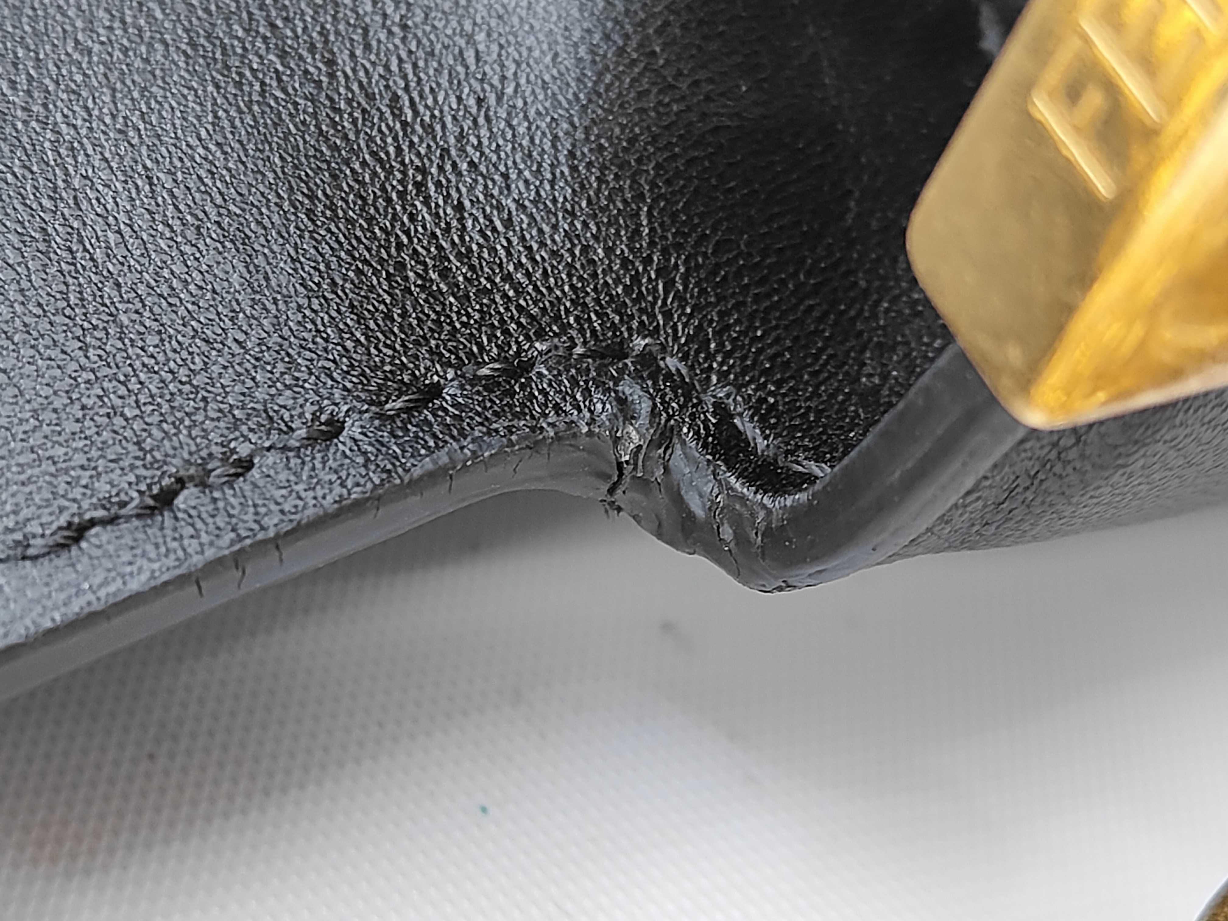 Chain Shoulder Leather Black Shoulder Bag — view 9