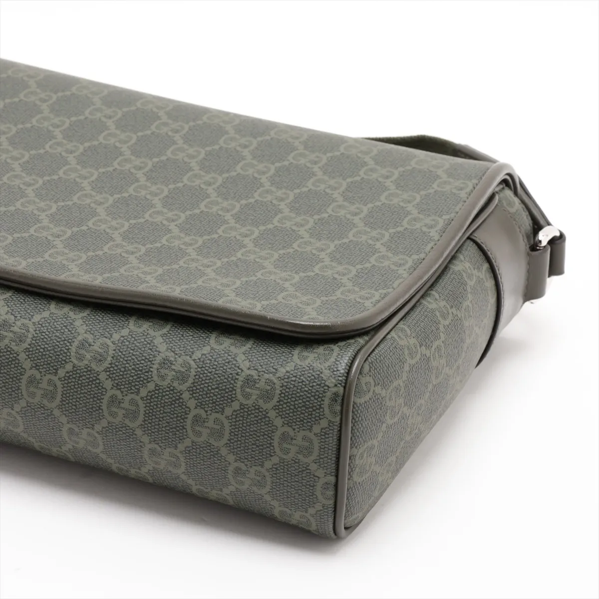 GG Supreme 792124 Leather Shoulder Bag, Green — view 3