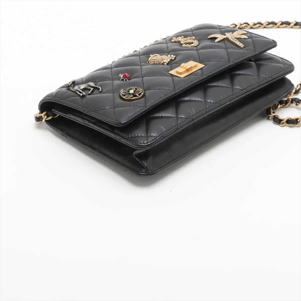 Matelasse 2.55 Vintage Calf Chain Wallet Icon Black Gold Hardware 23927029 23rd Series — view 4