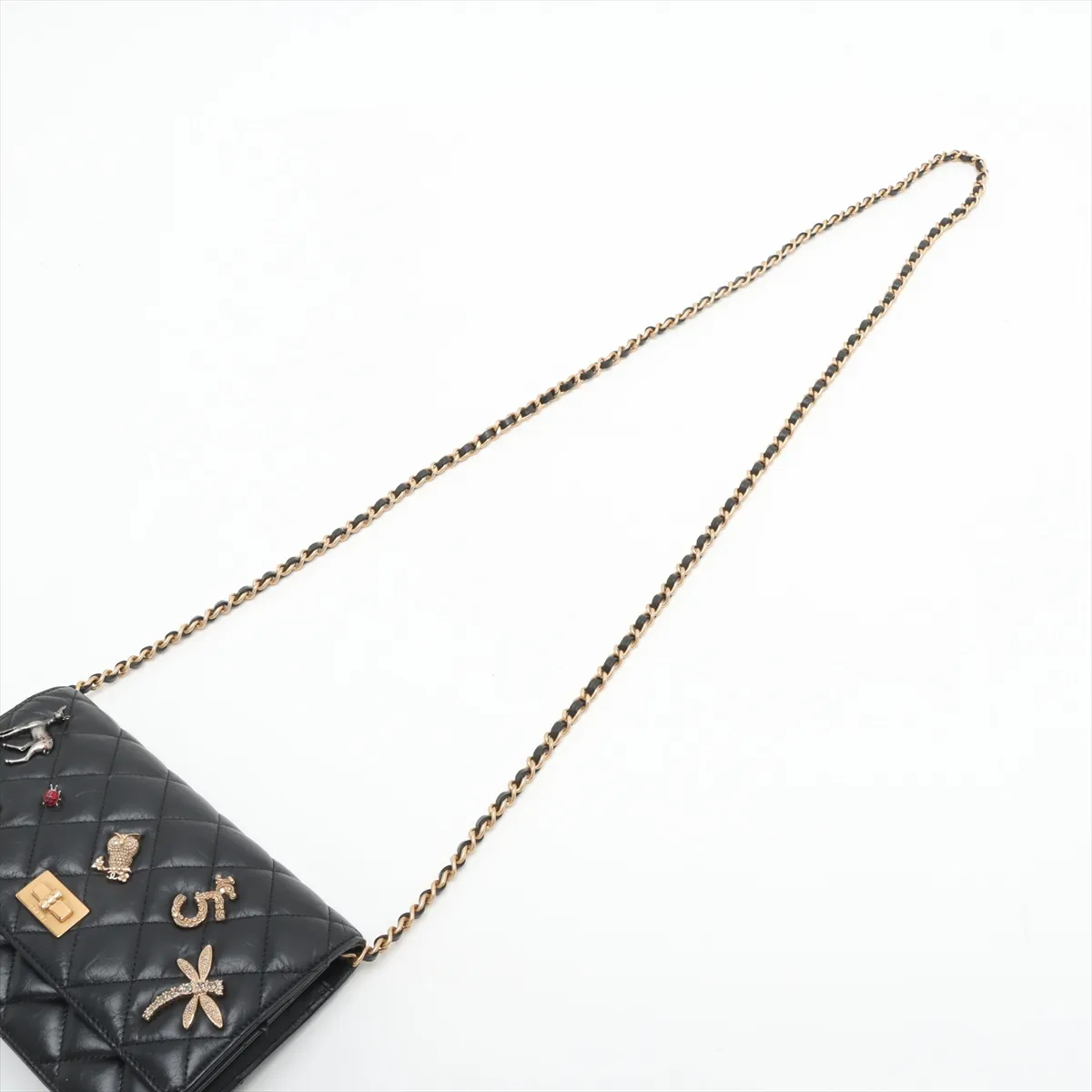 Matelasse 2.55 Vintage Calf Chain Wallet Icon Black Gold Hardware 23927029 23rd Series — view 5