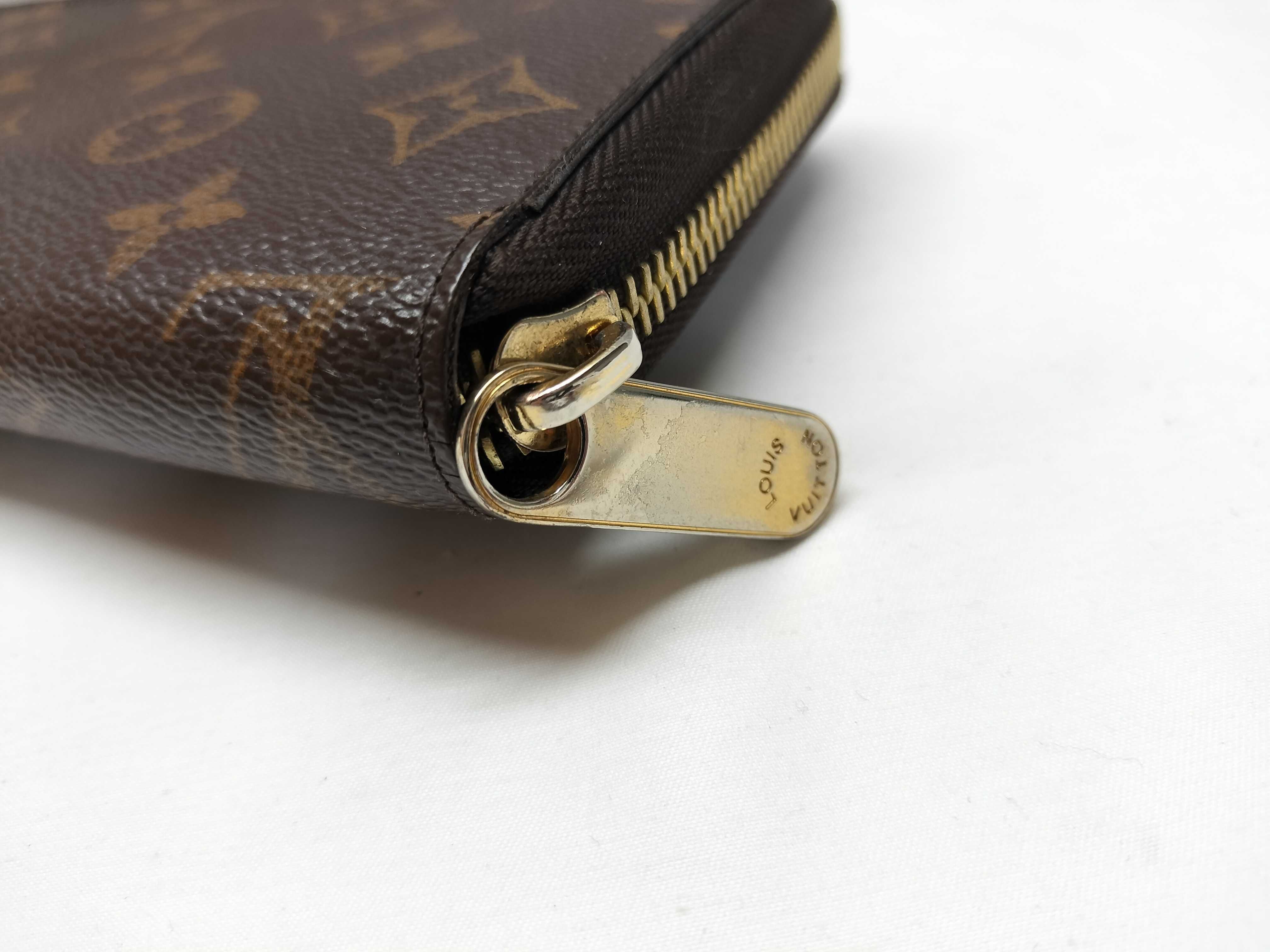 Monogram M60017 Zippy Wallet — view 3