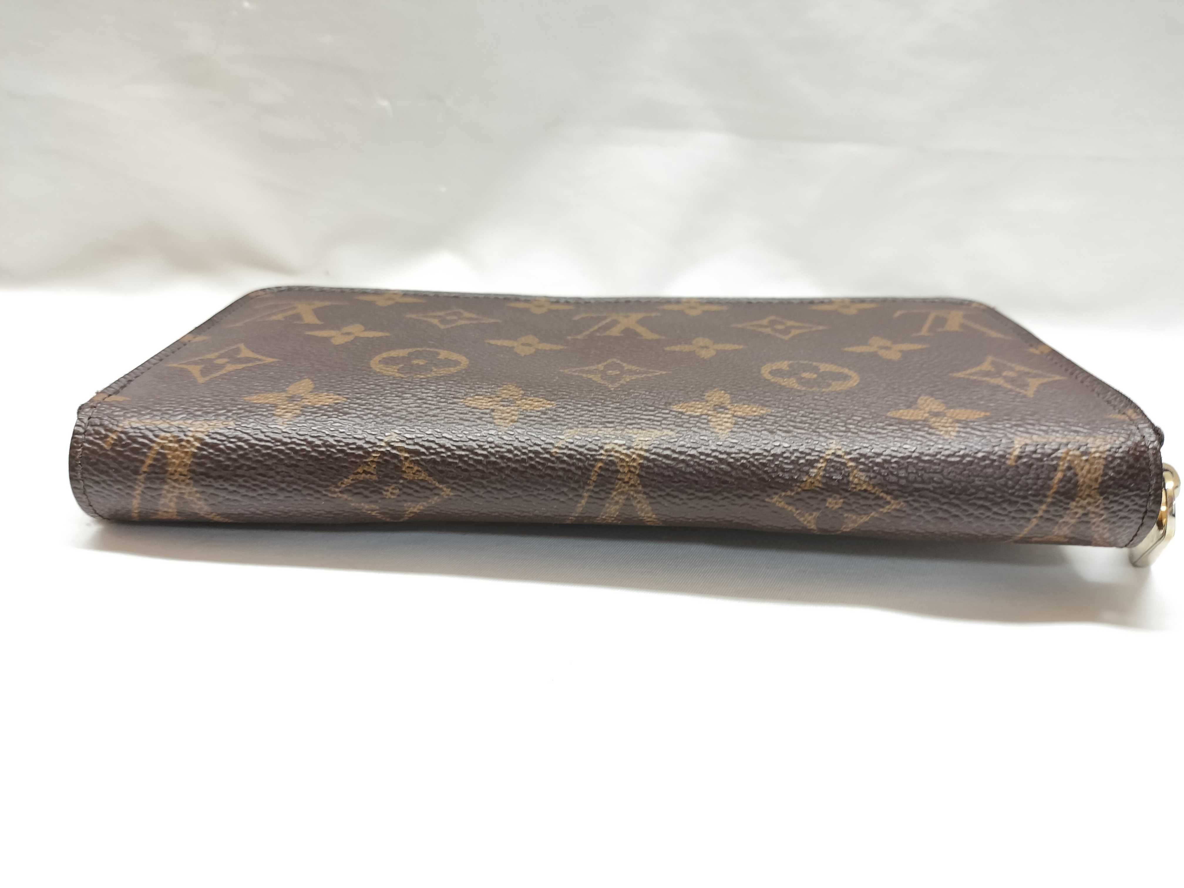 Monogram M60017 Zippy Wallet — view 4