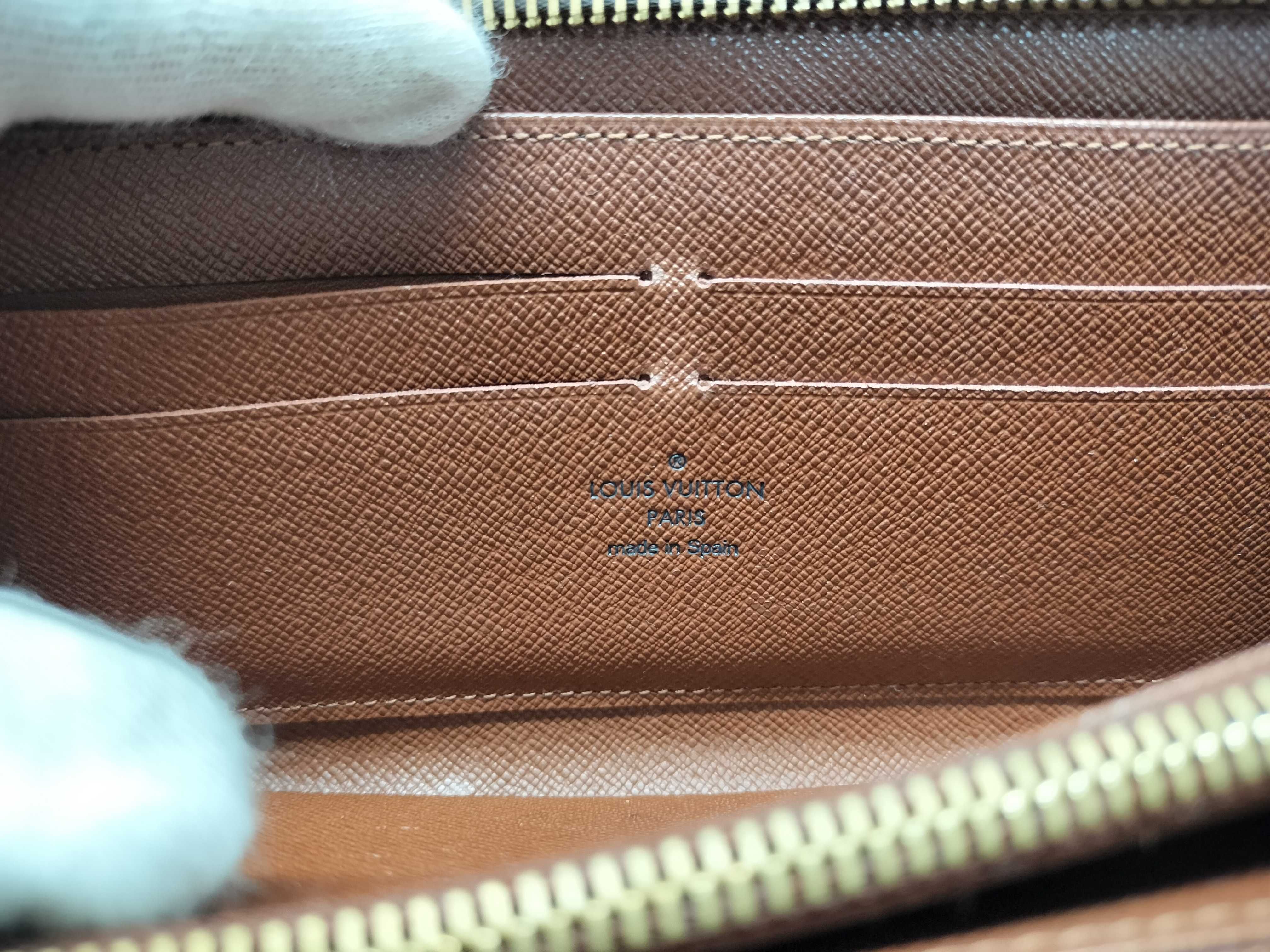 Monogram M60017 Zippy Wallet — view 8