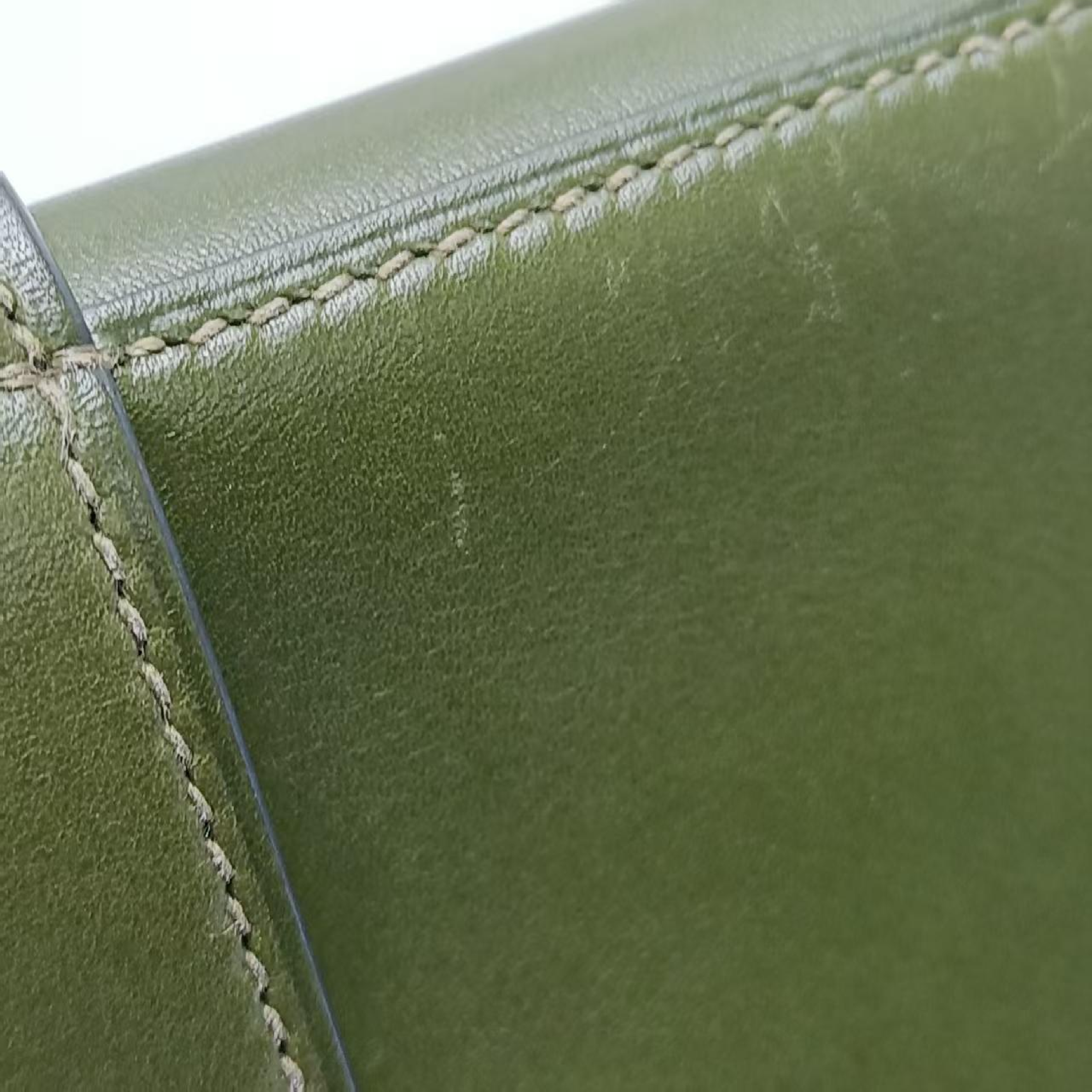 Collier de Chien Cowhide Frame Bag Q Pouch — view 14