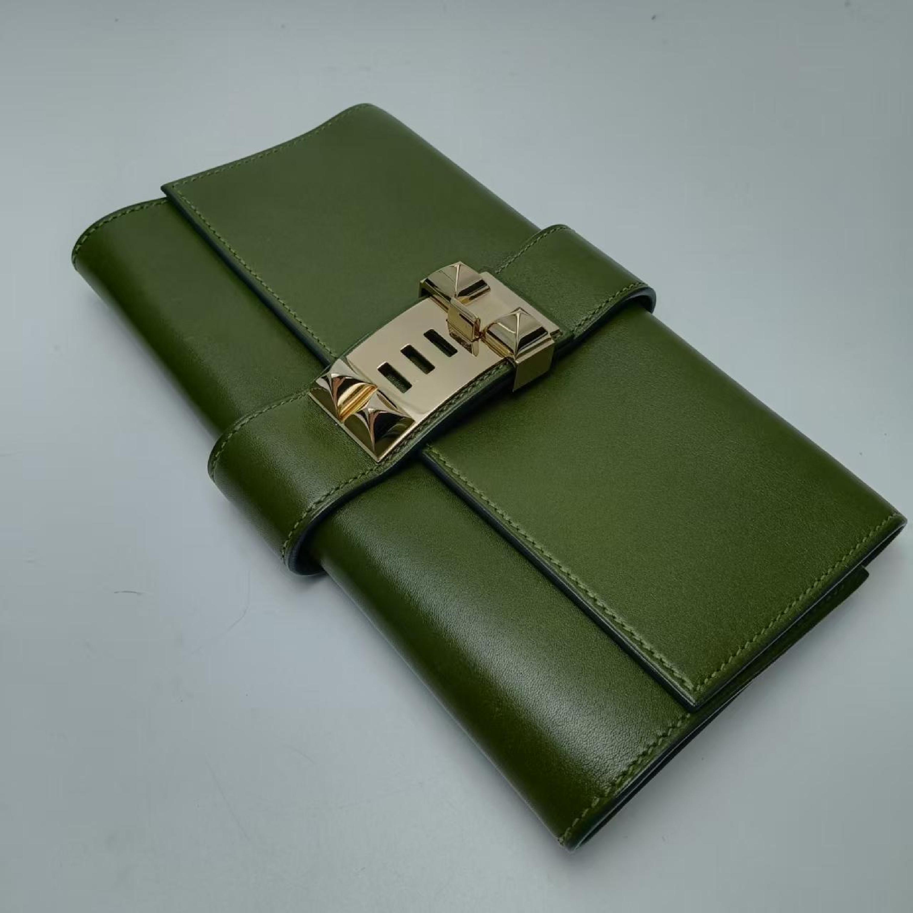Collier de Chien Cowhide Frame Bag Q Pouch — view 4