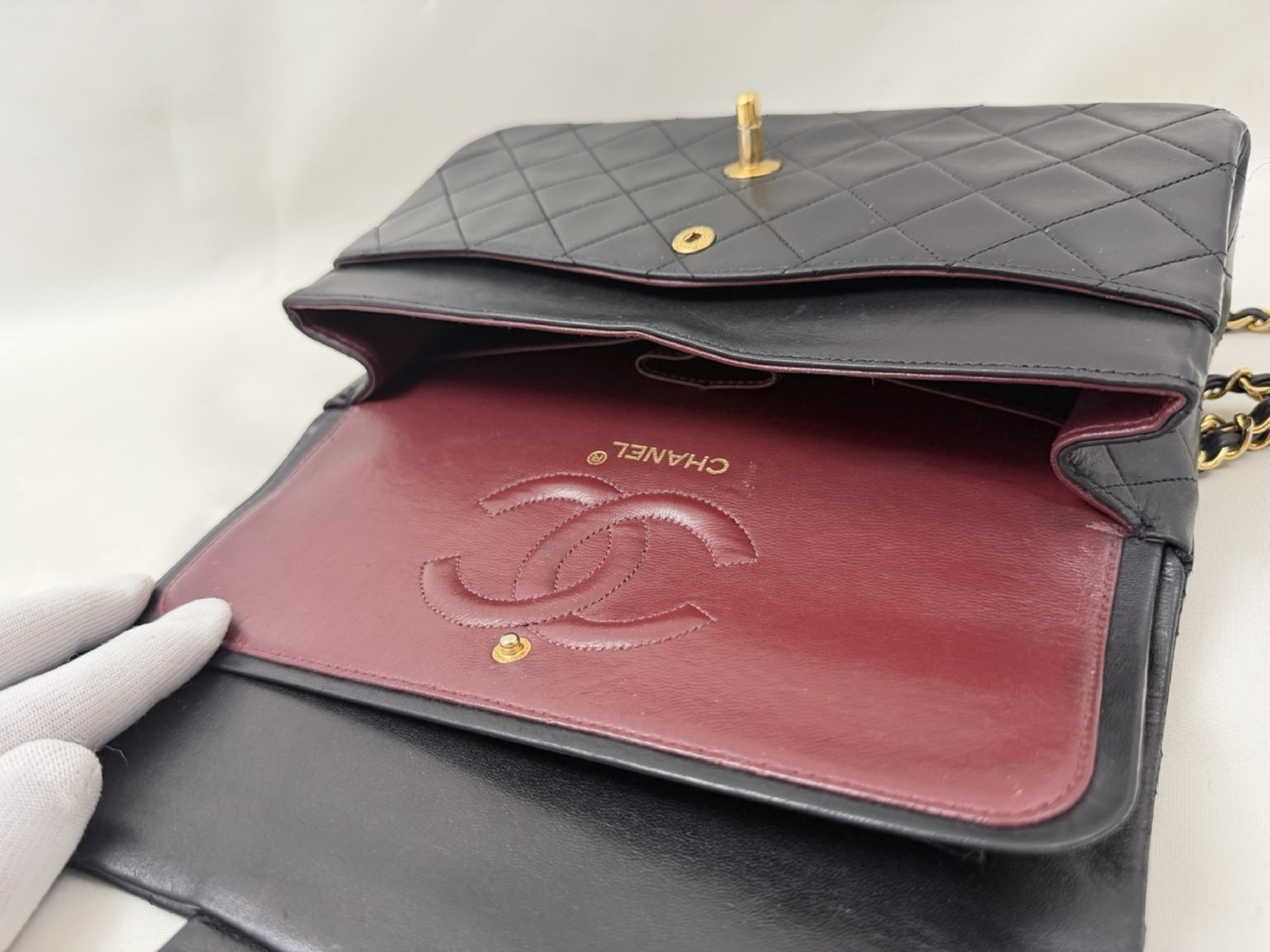 Matelassé Double Flap Shoulder Bag (Black, Series 0) — view 8