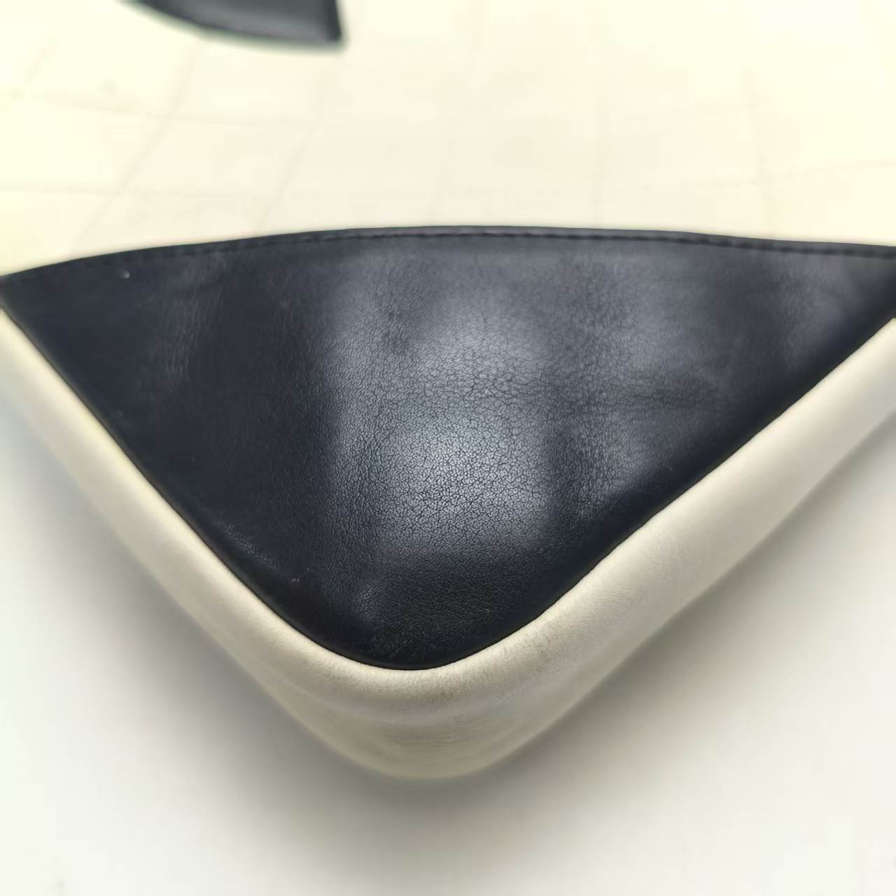 【*Shipped from: China*】CHANEL Leather Shoulder Bag 9499346 — view 5