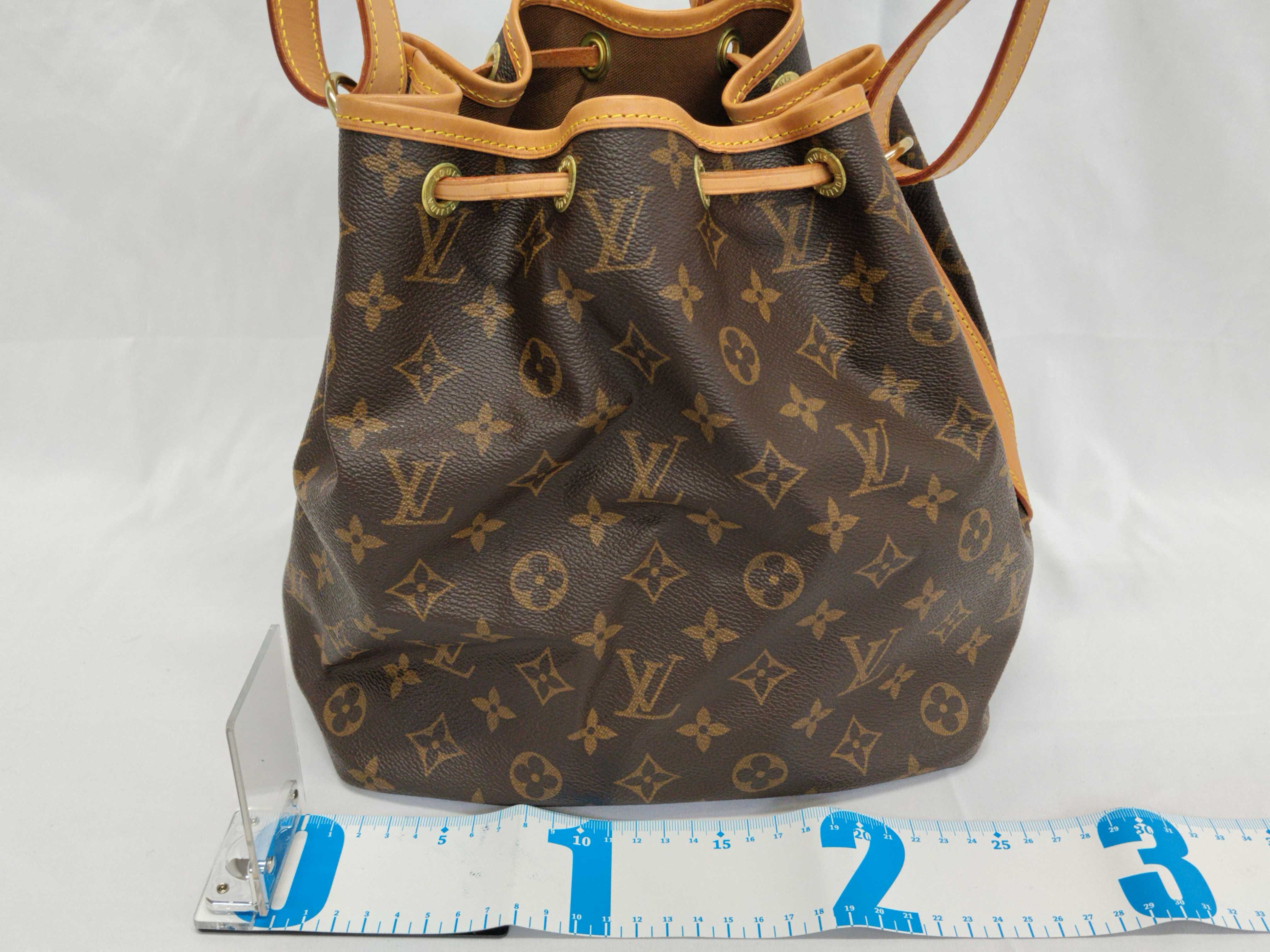 Monogram Louis Vuitton Noe Shoulder Bag — view 2