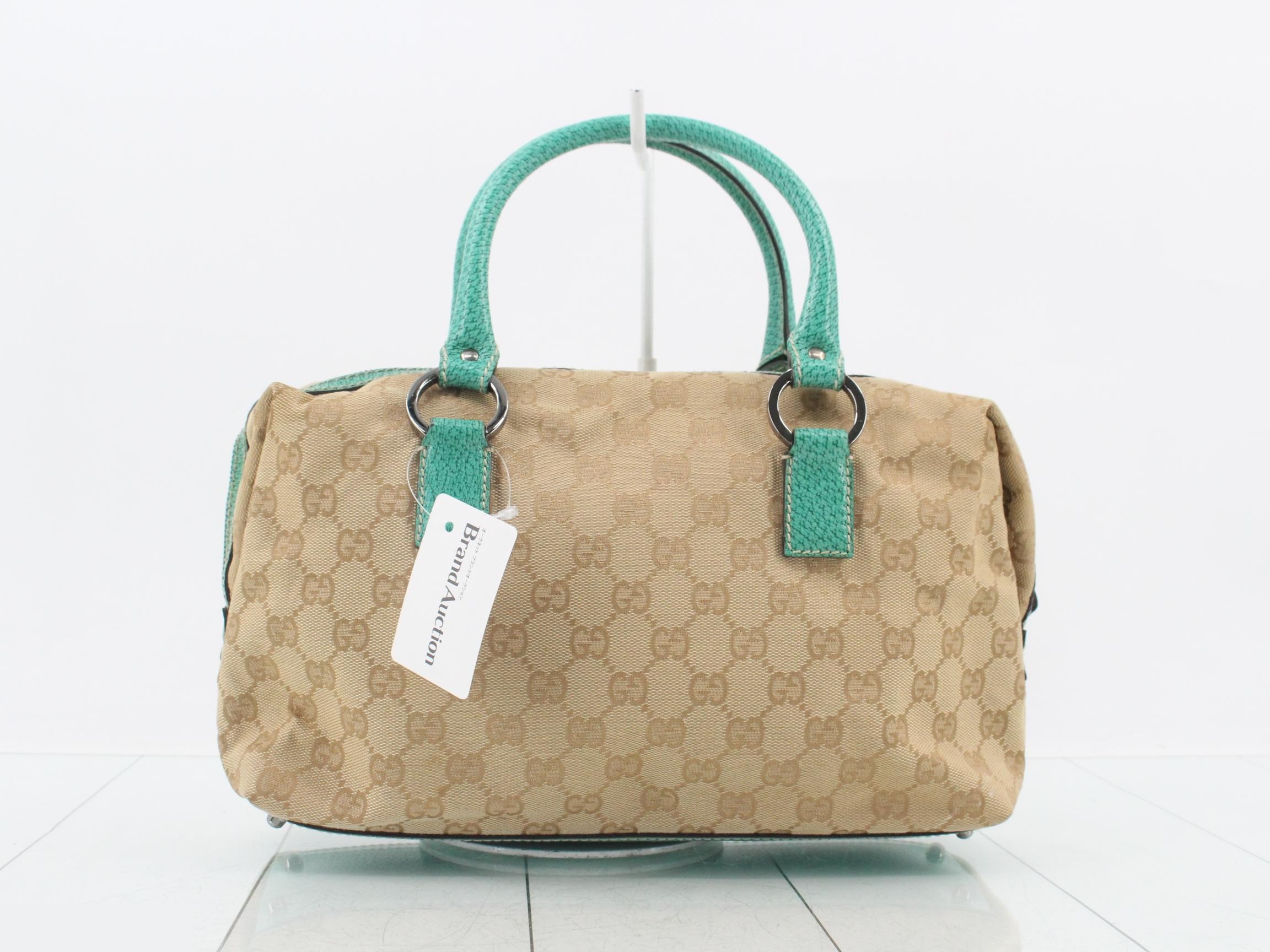 GG Canvas Green Handbag — view 2