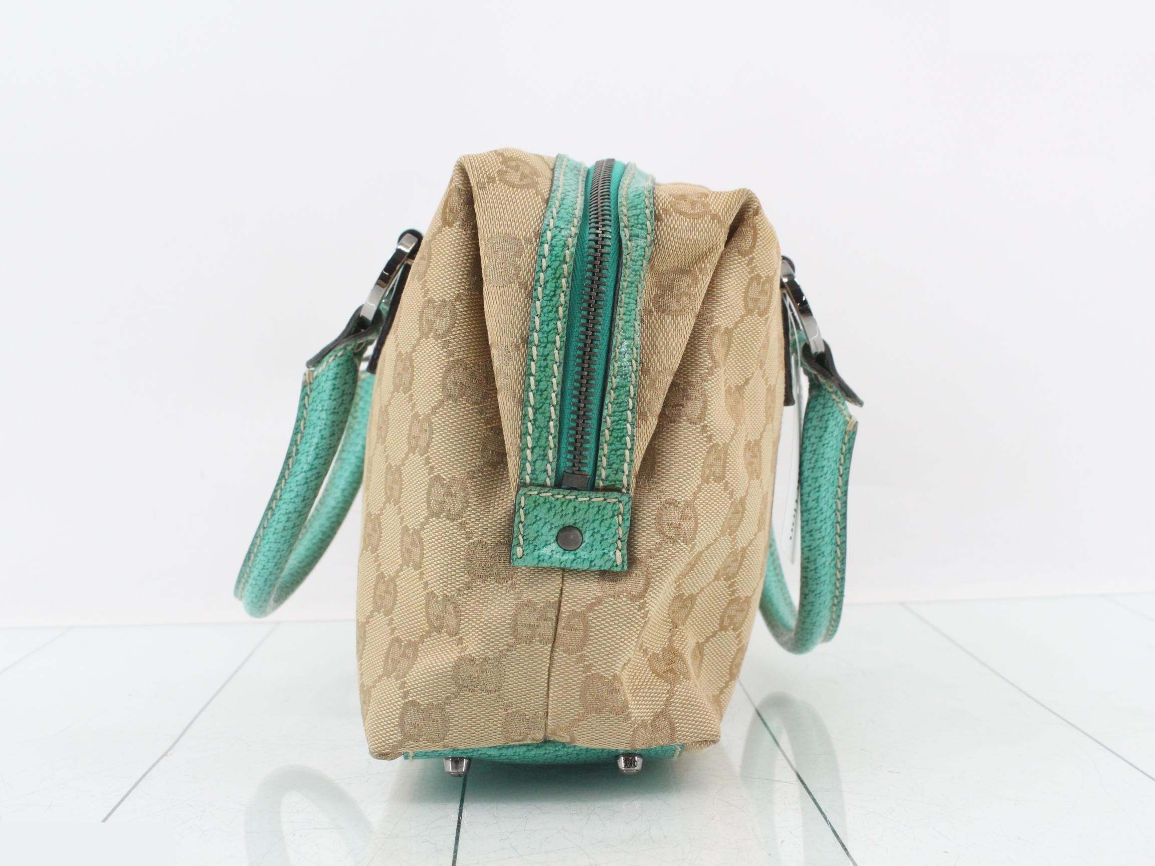 GG Canvas Green Handbag — view 3