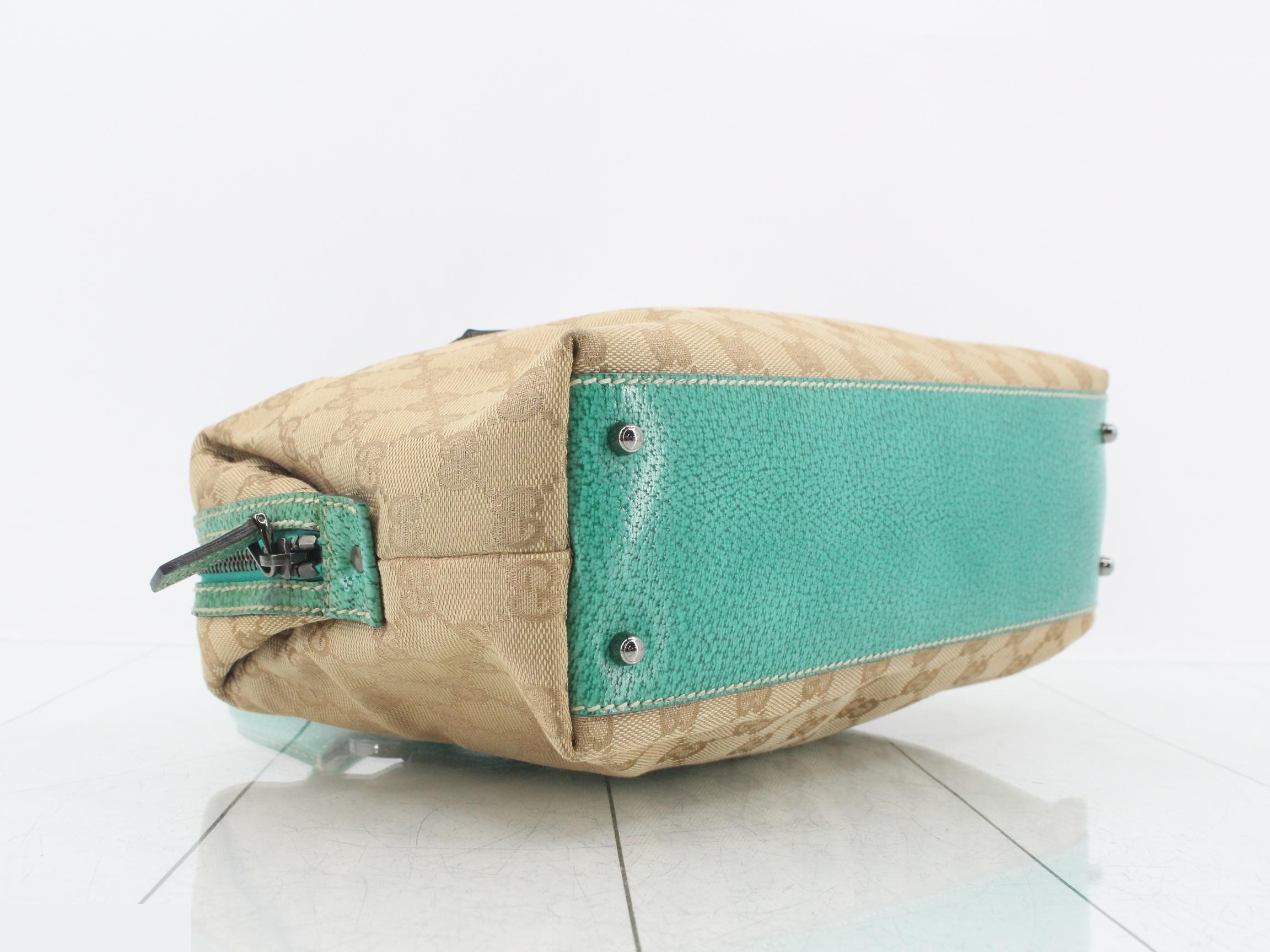 GG Canvas Green Handbag — view 5