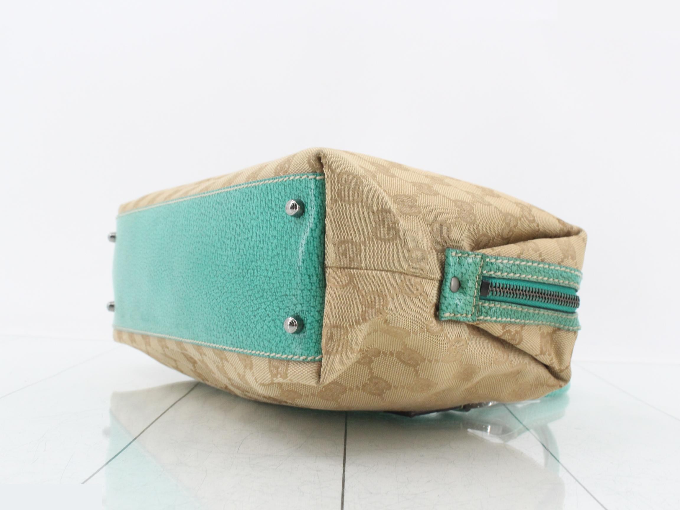 GG Canvas Green Handbag — view 6