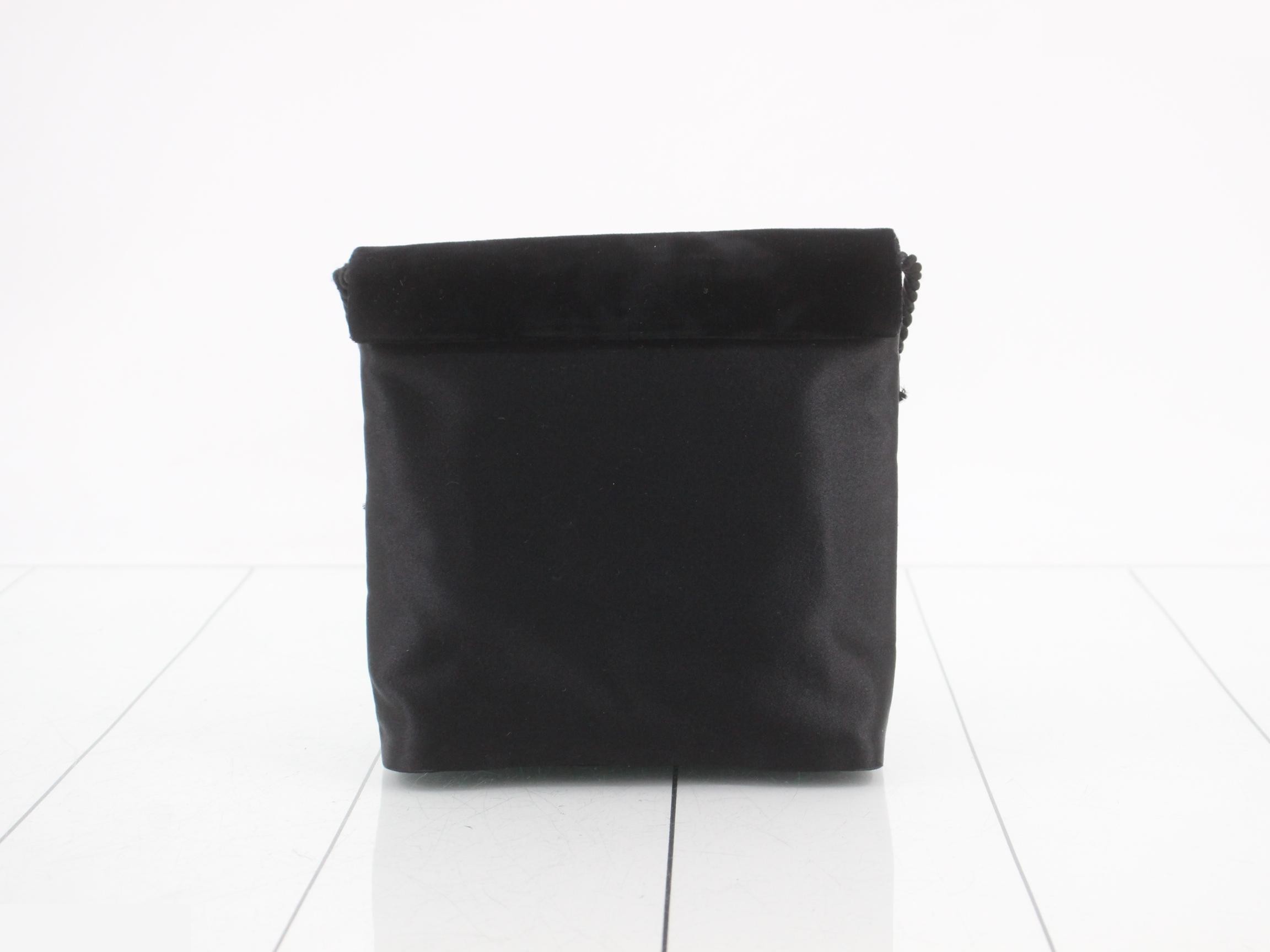 Other lines: Bags & Shoulder Bags, Velvet, Ribbon — view 2