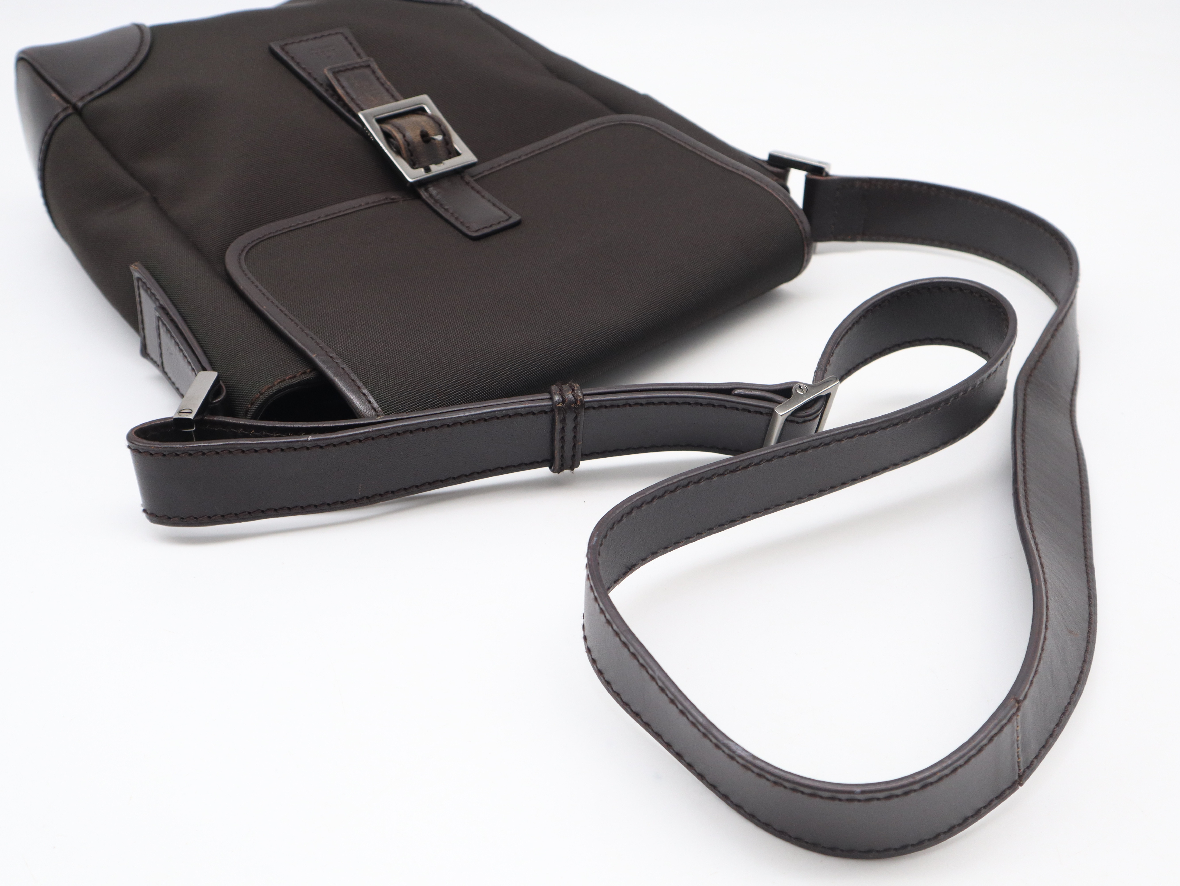108823 Canvas Leather Shoulder Bag, Brown, with Dust Bag. — view 6
