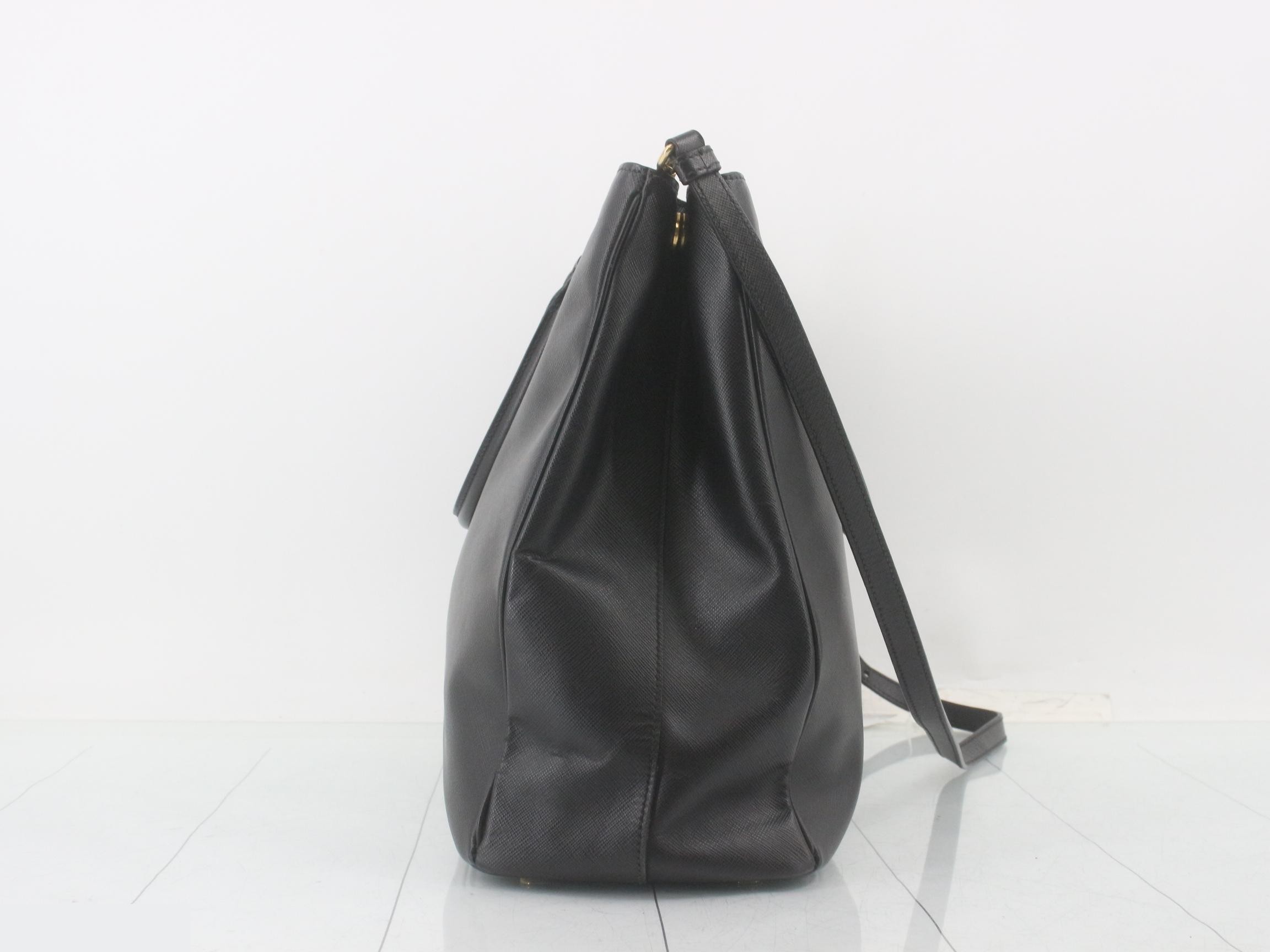 Saffiano Galleria Leather 2-Way Bag — view 4