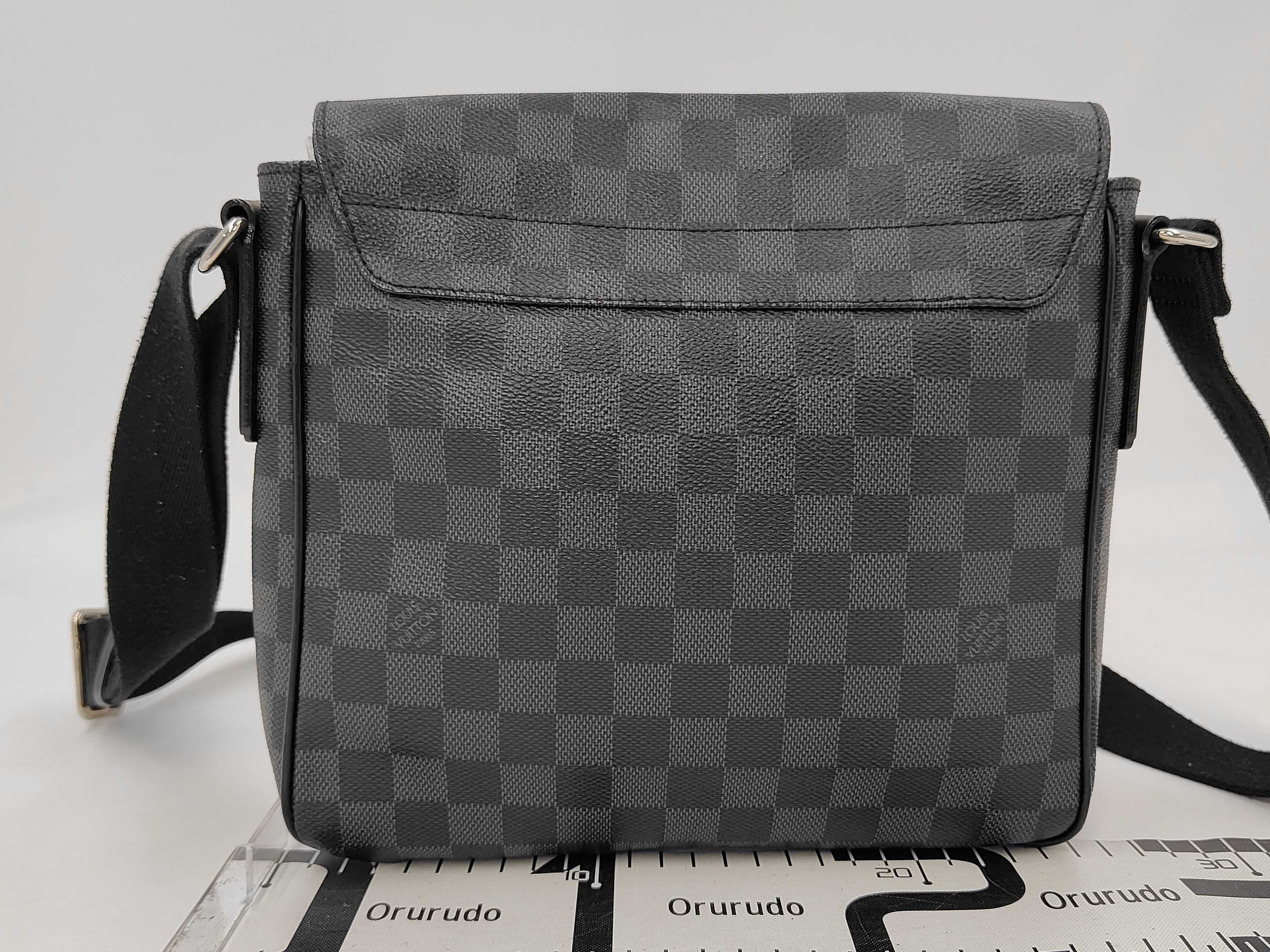 District PM Shoulder Bag, Damier Graphite, N41260 (Shoulder Bag) — view 2