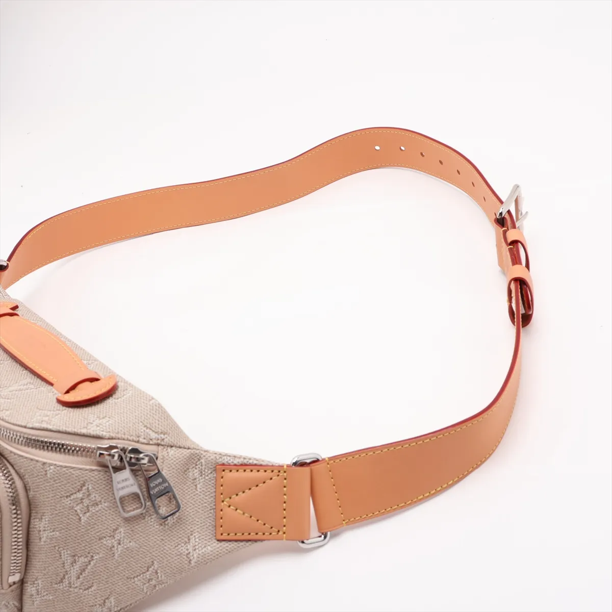 Monogram Heritage Rush Bum Bag M27152 Beige (RFID detected) — view 5