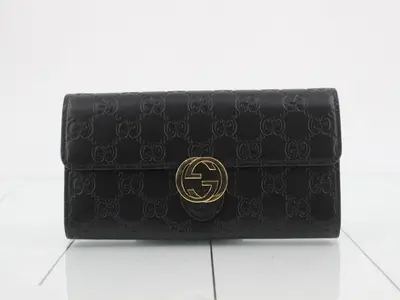long wallet