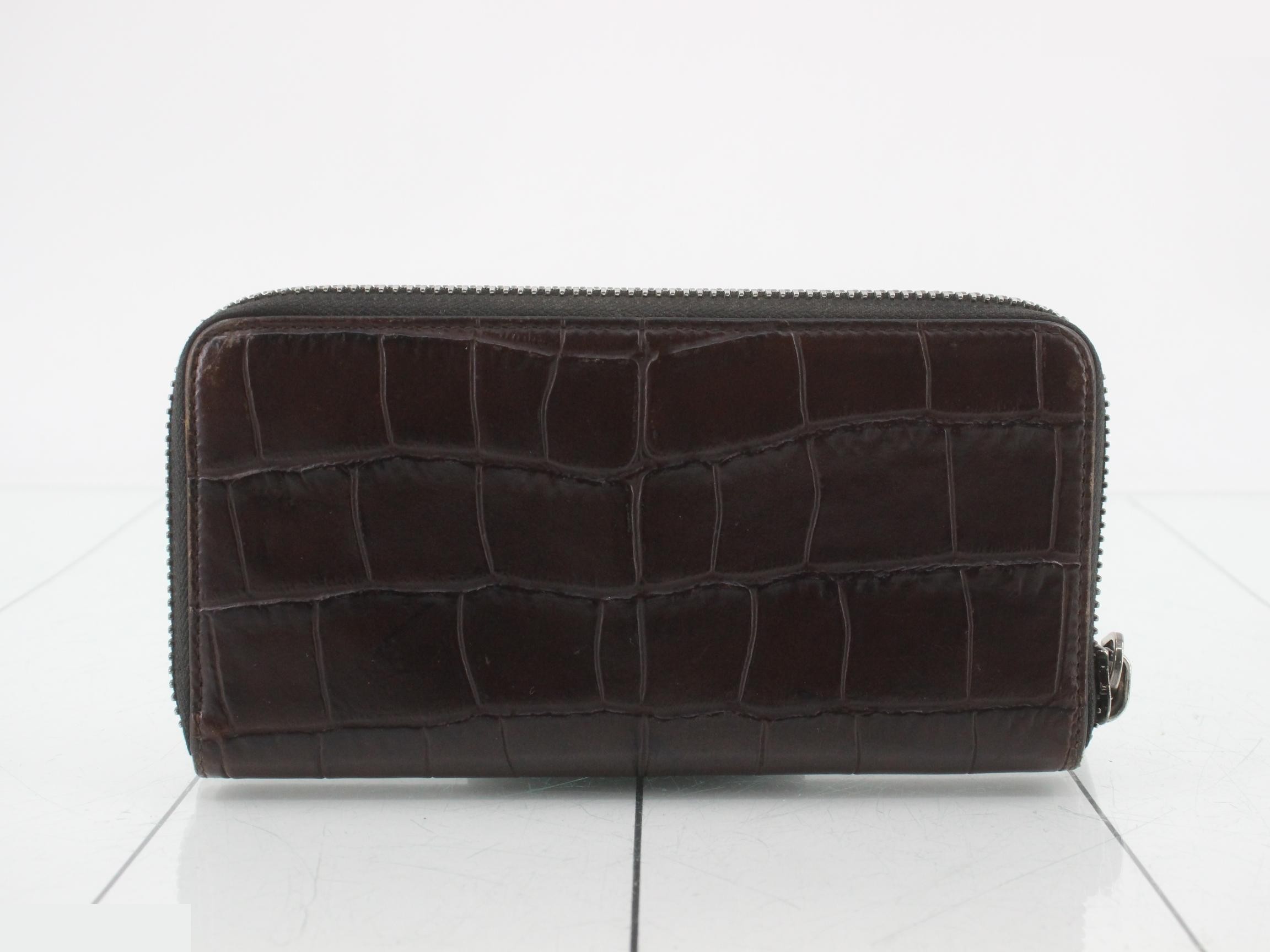 Other lines: Bags and Wallets — view 2