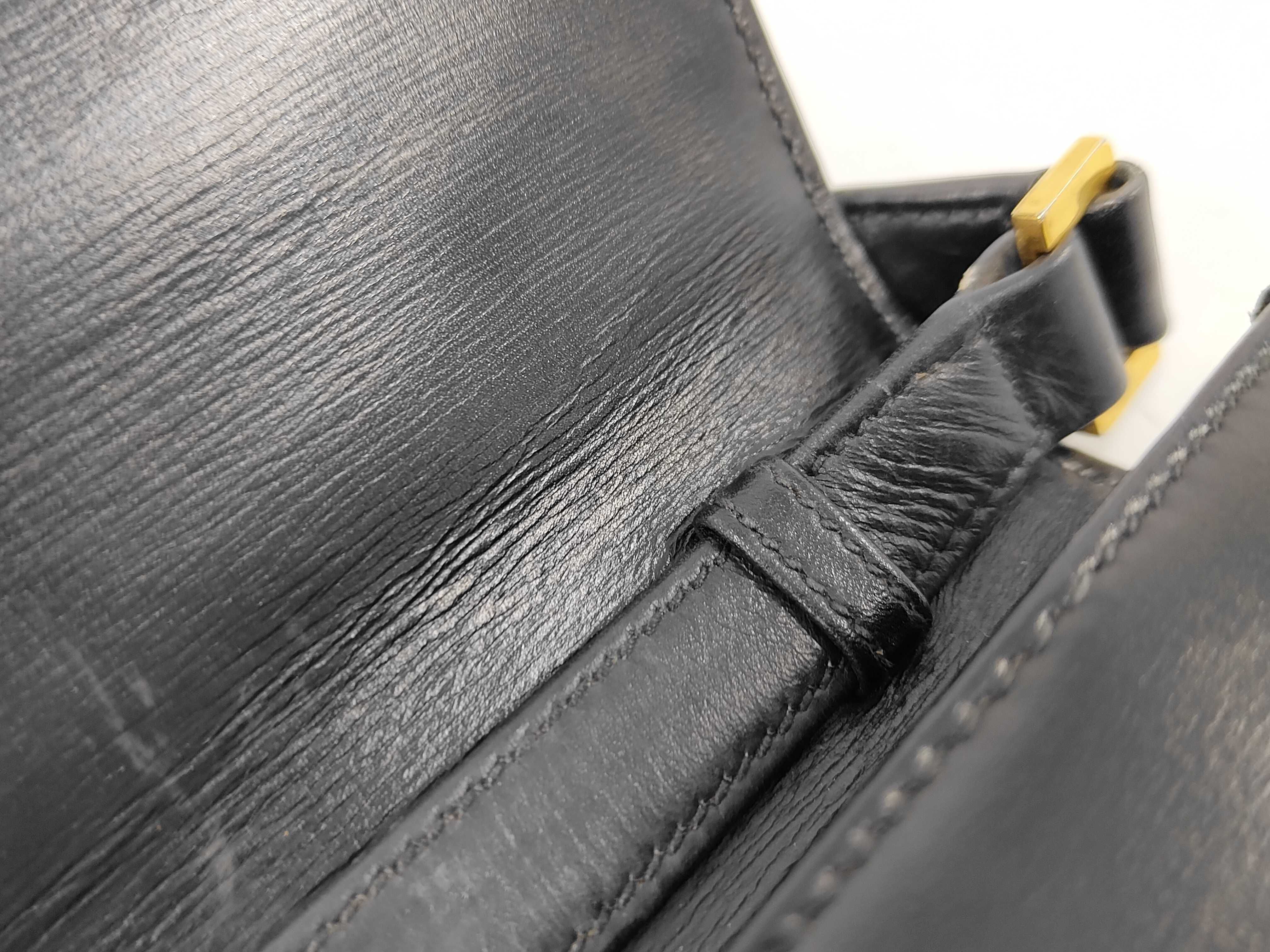 Vintage Leather Shoulder Bag — view 10