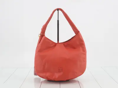 Other lines: Bags, Shoulder Bags, Hobo Bags