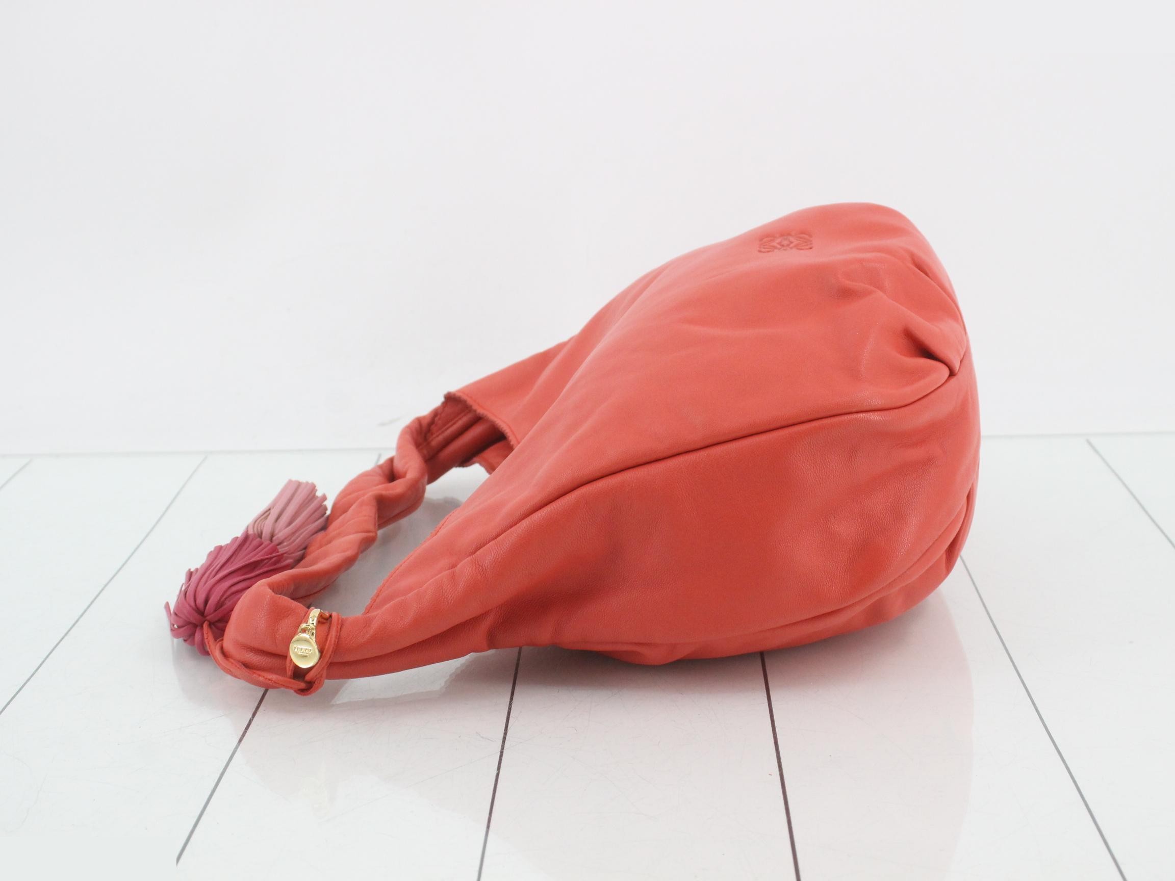 Other lines: Bags, Shoulder Bags, Hobo Bags — view 4