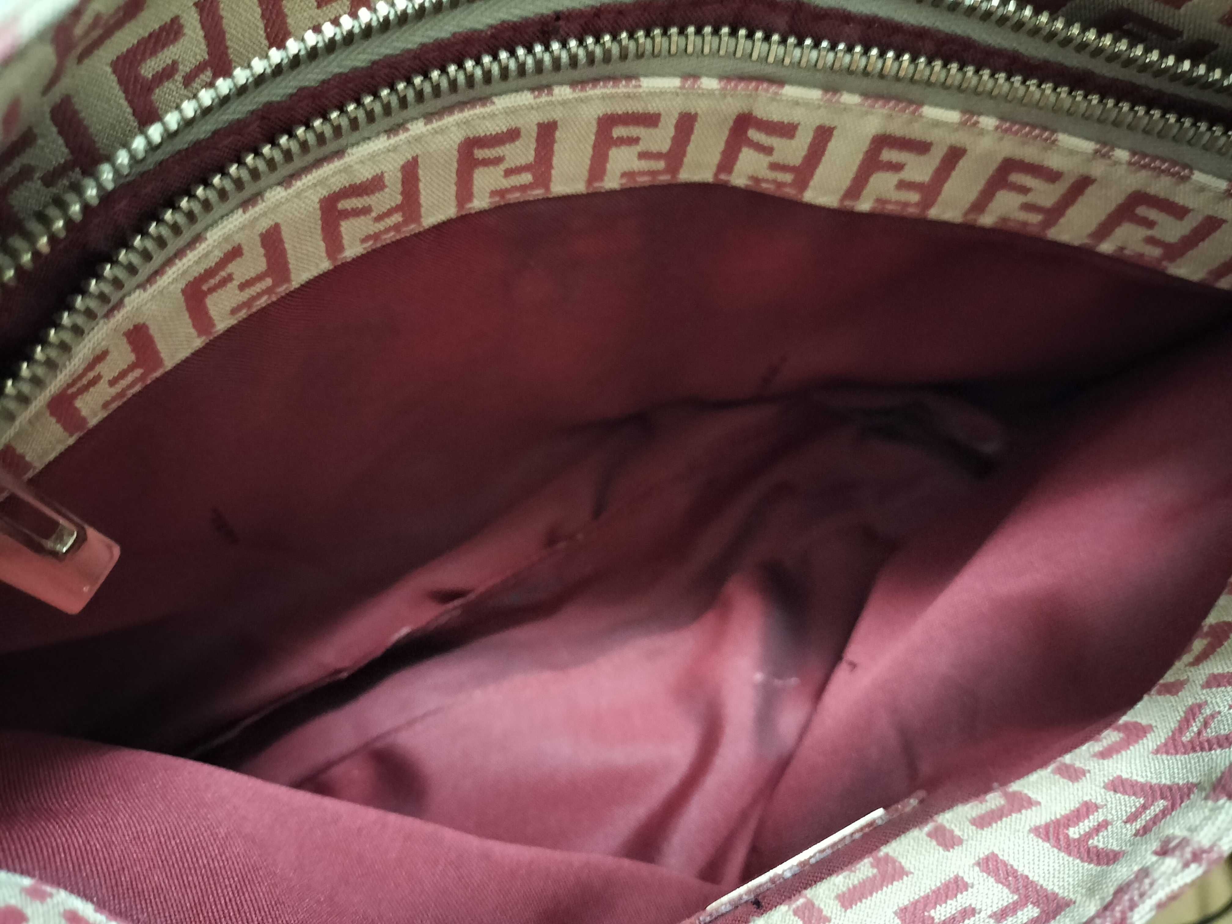 Mamma Fendi Mamma Shoulder Bag — view 10