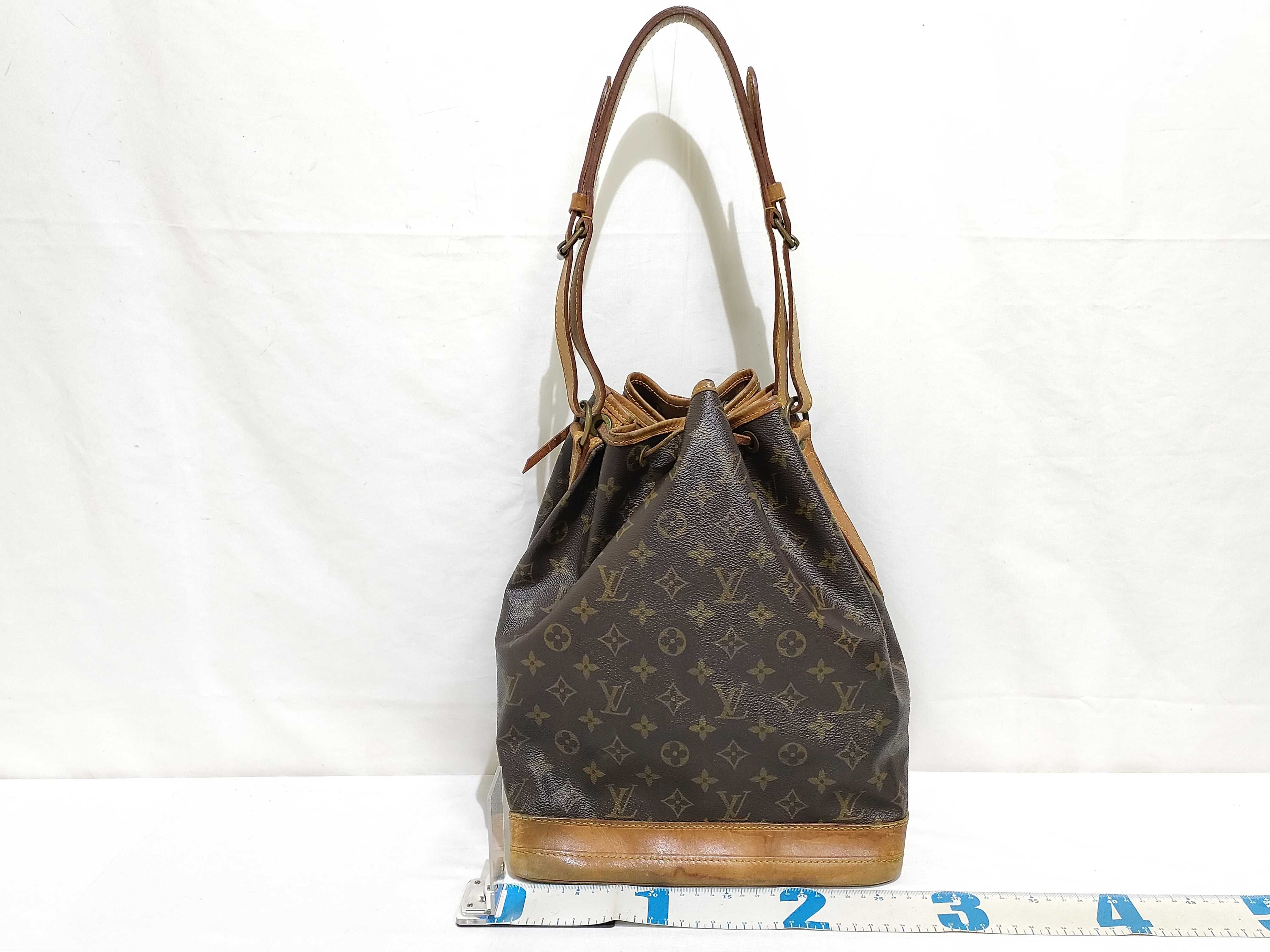 Monogram Louis Vuitton Monogram Shoulder Bag Noe M42224 Shoulder Bag — view 2