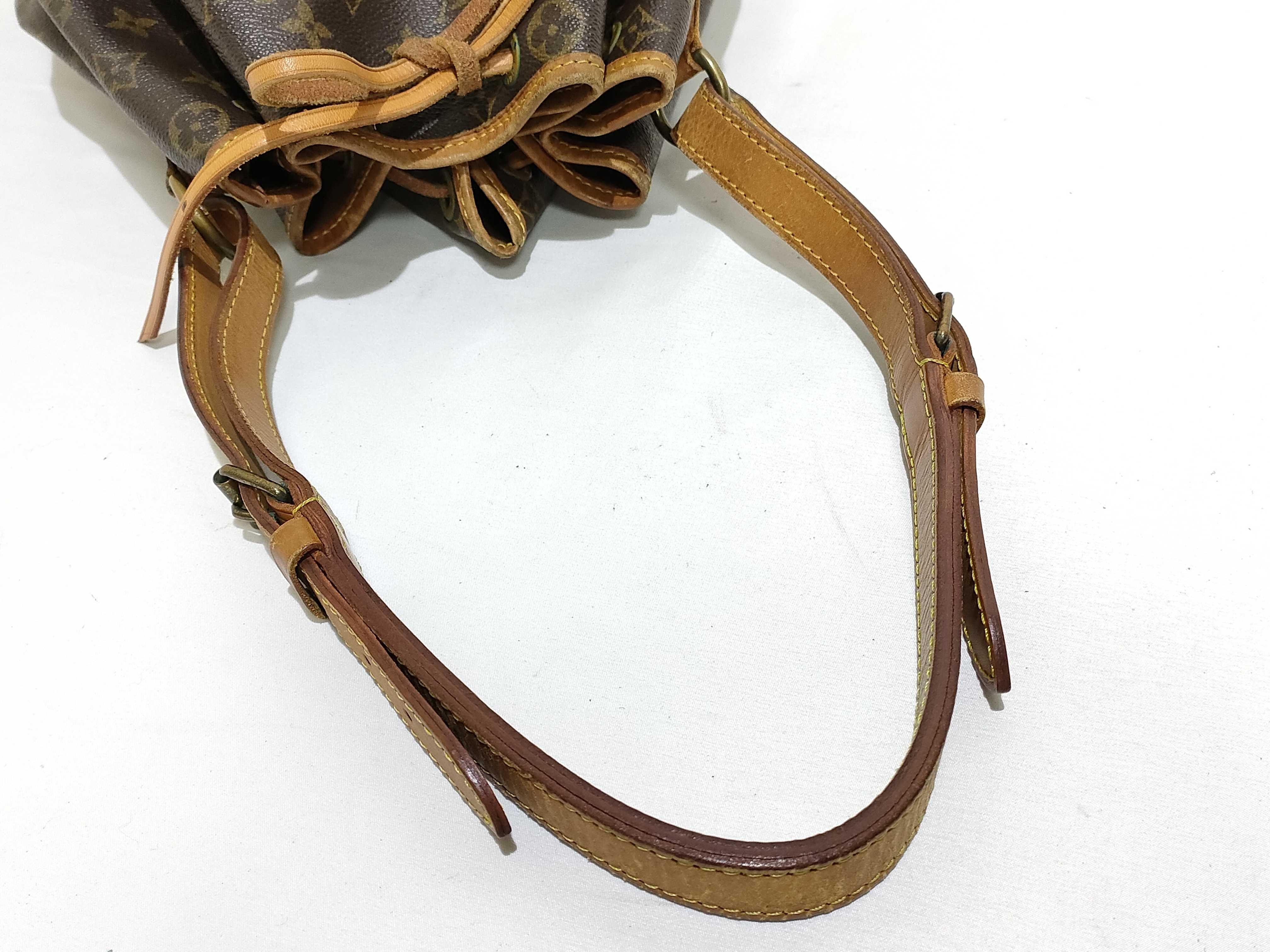 Monogram Louis Vuitton Monogram Shoulder Bag Noe M42224 Shoulder Bag — view 3