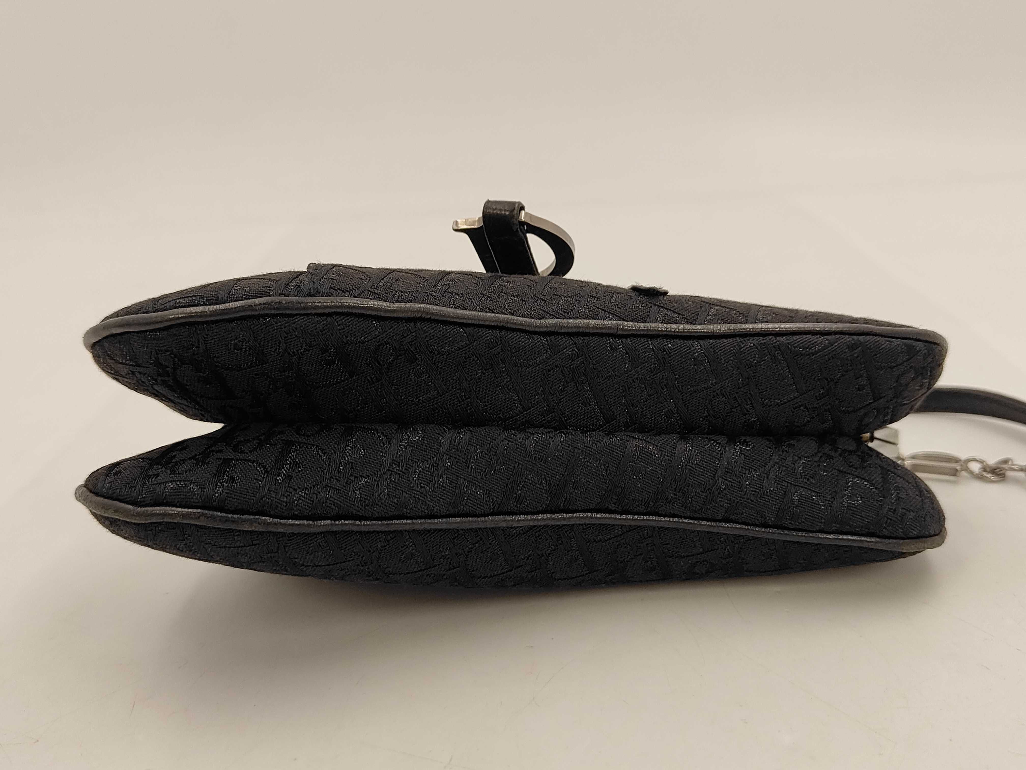Trotter Handbag Saddle Clasp Black Bag — view 3
