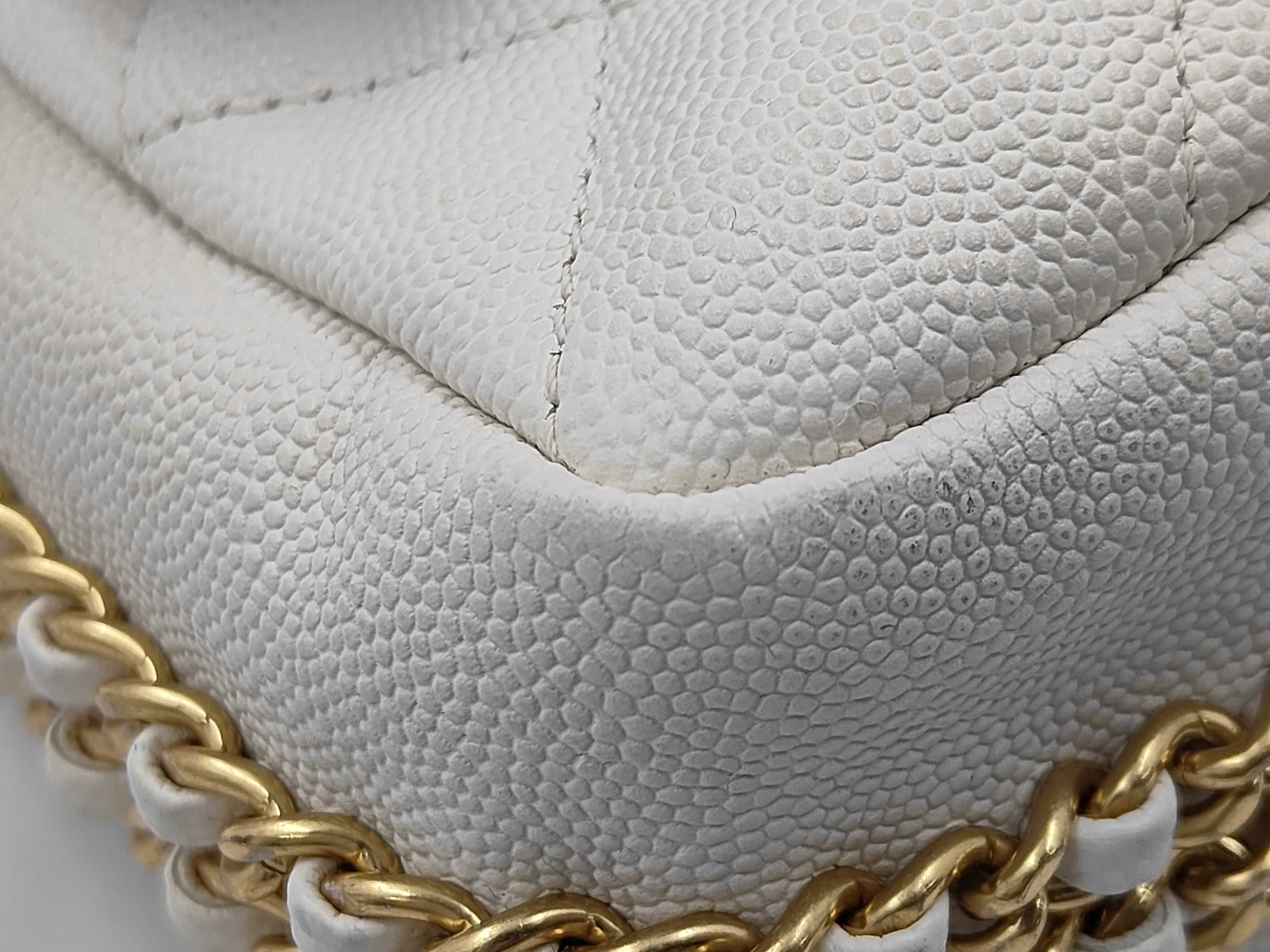 Matelassé Chain Shoulder Bag, Caviar Leather, White — view 6