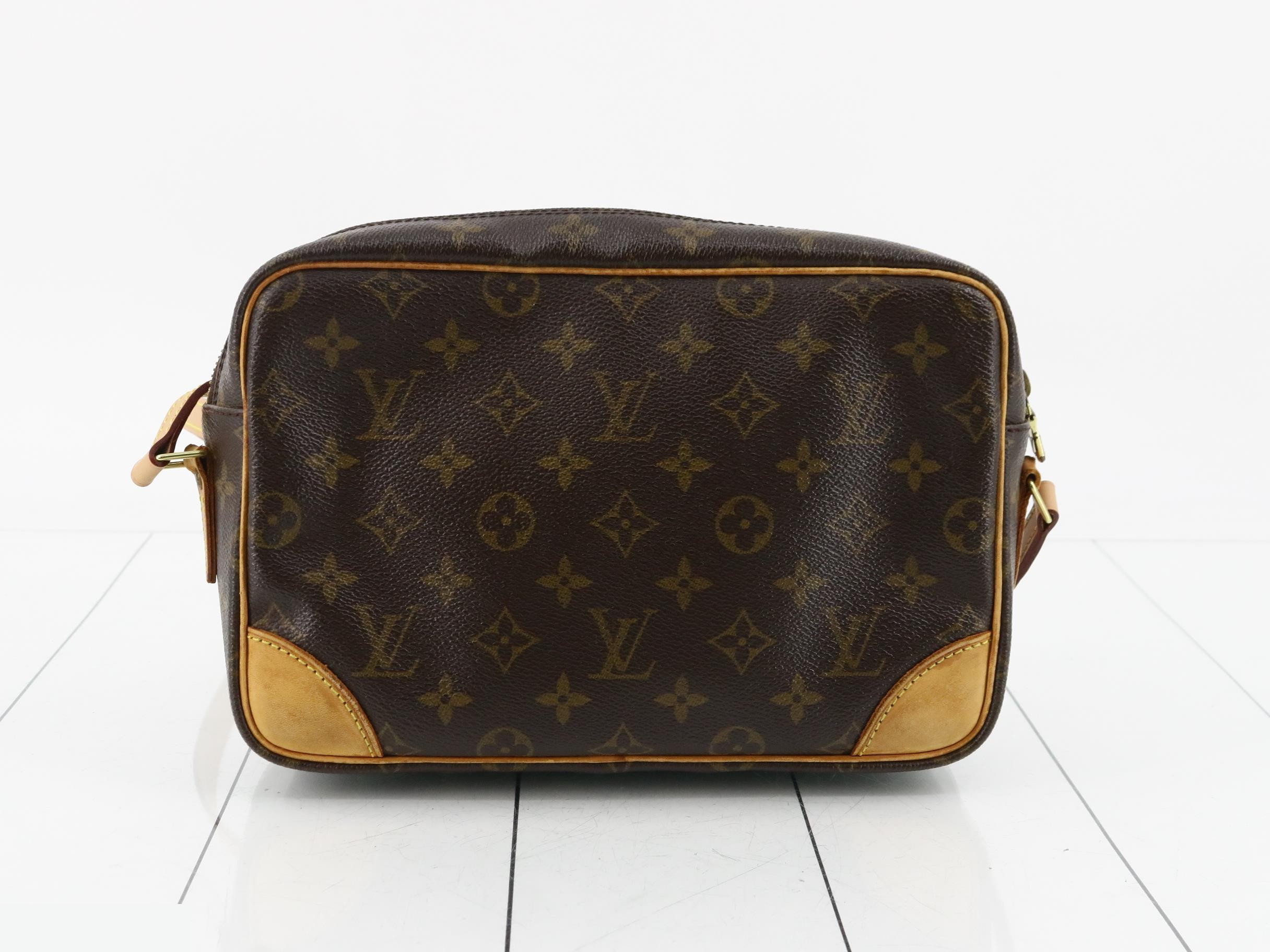 Trocadero 27 Shoulder Bag, Monogram, M51274, Leather — view 2