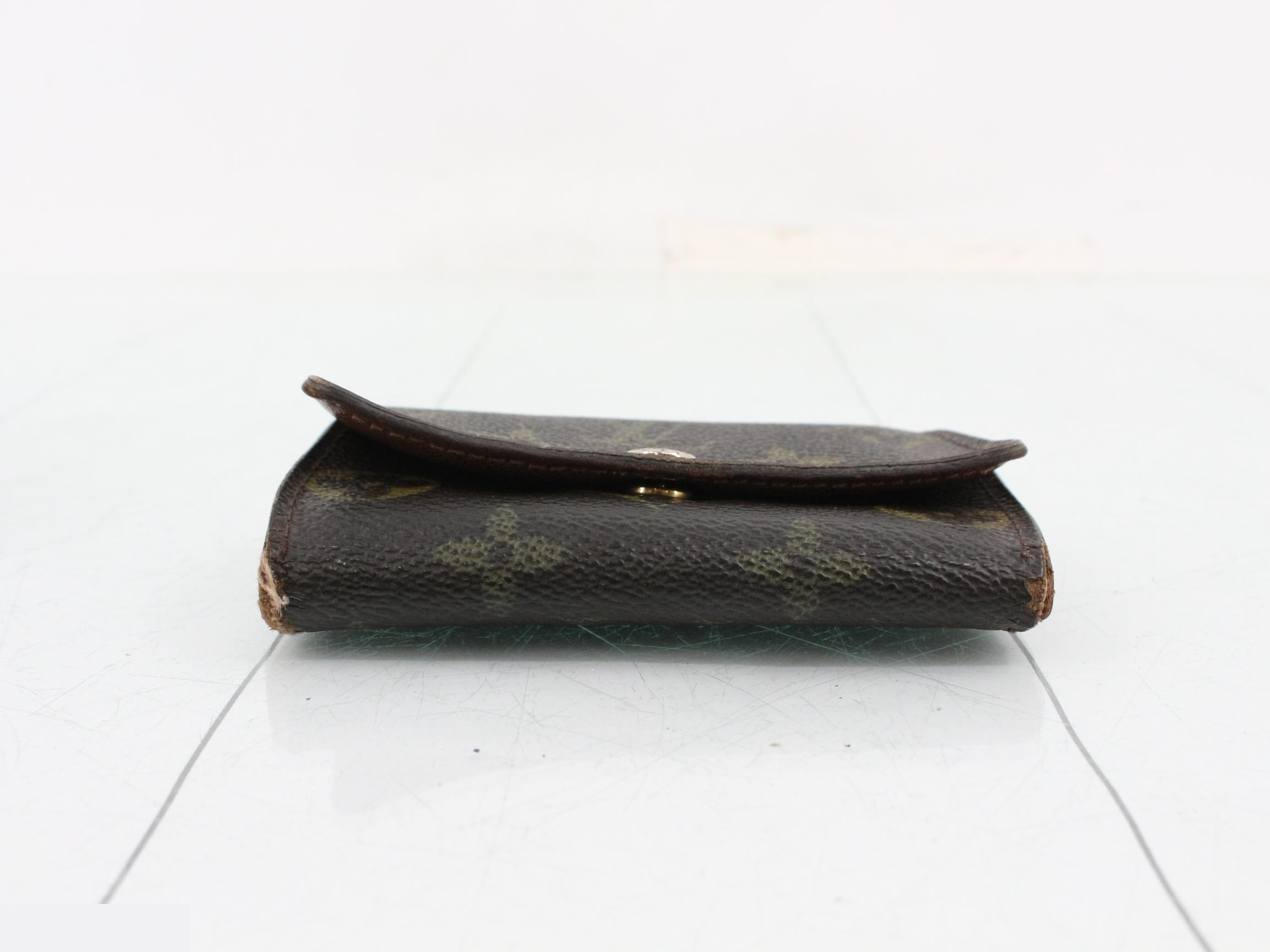 Multicles 6 — view 3