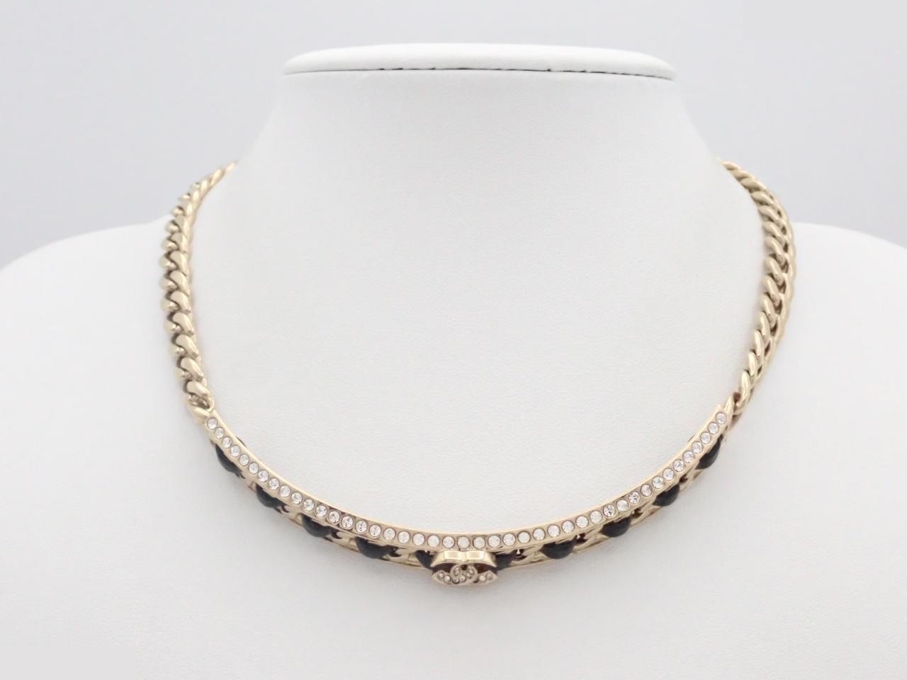choker B23P, chain approximately 40cm — view 3