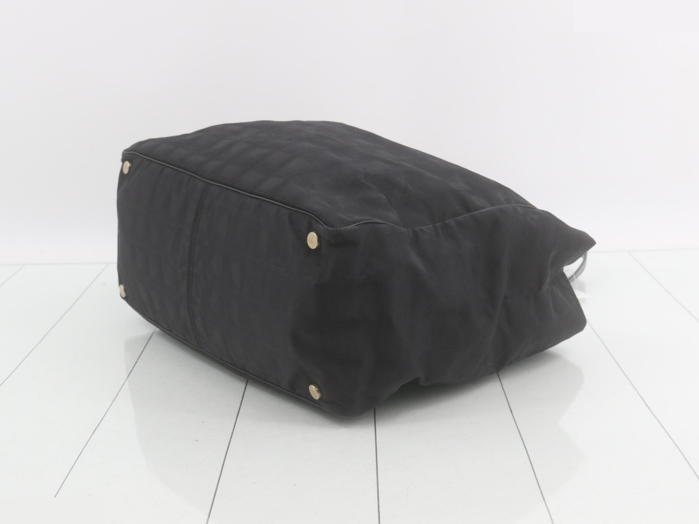 Travel Line Tote Bag/Handbag, approximately 33cm, serial number 8. — view 6