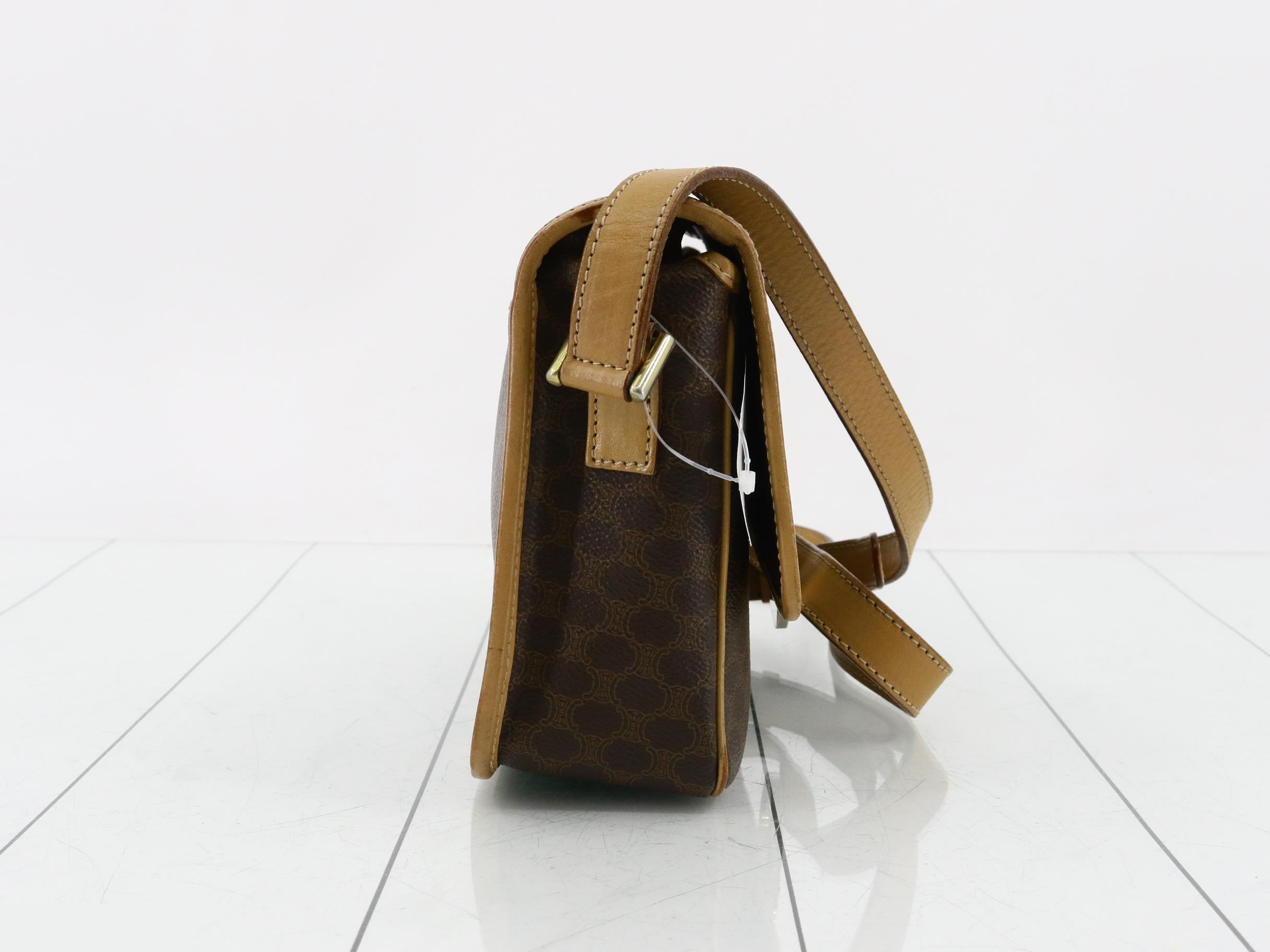 Macadam Circle Logo Mini Flap Bag, Brown, 22 x 16 x 7 cm — view 4