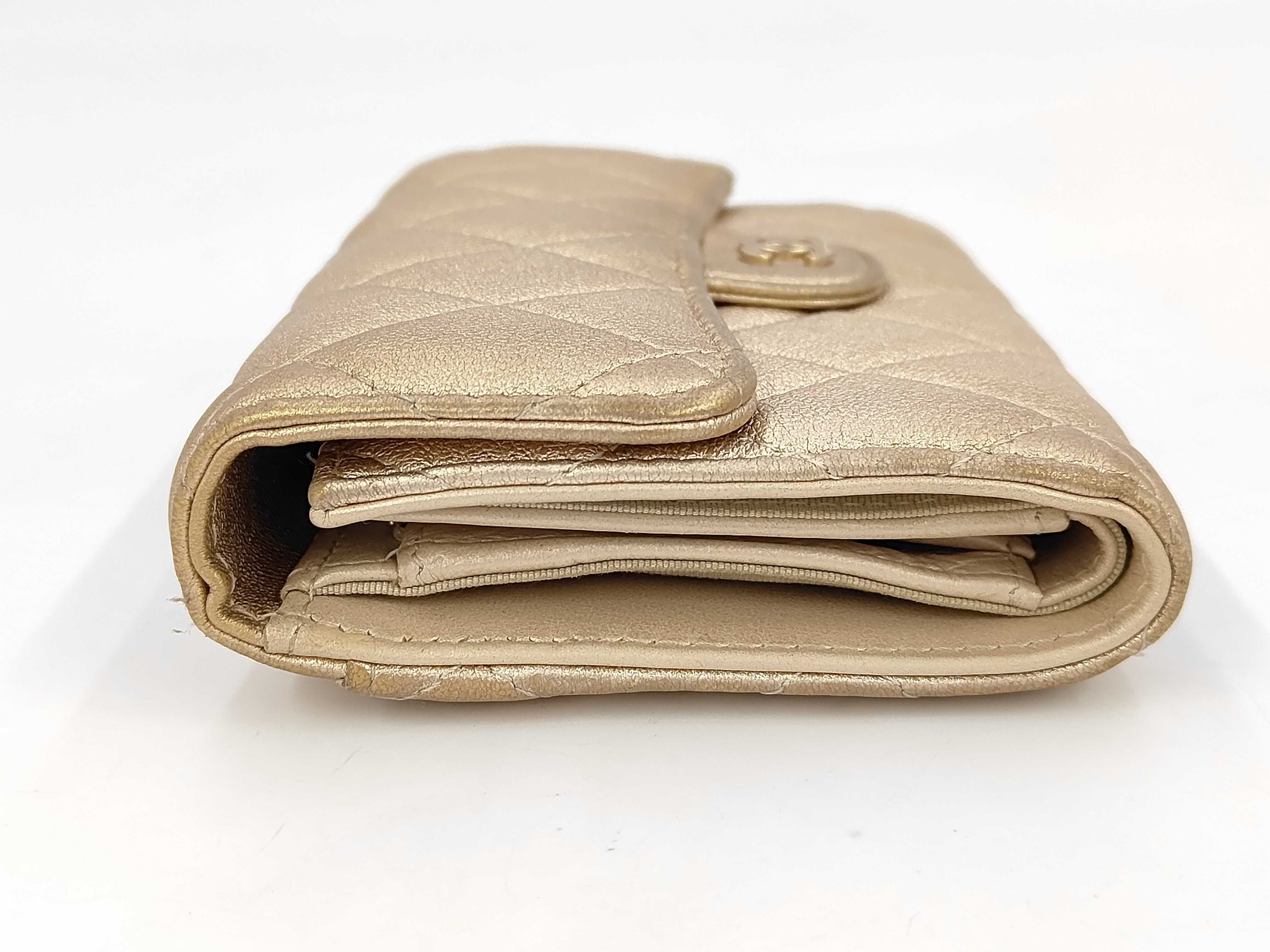 gold wallet — view 5