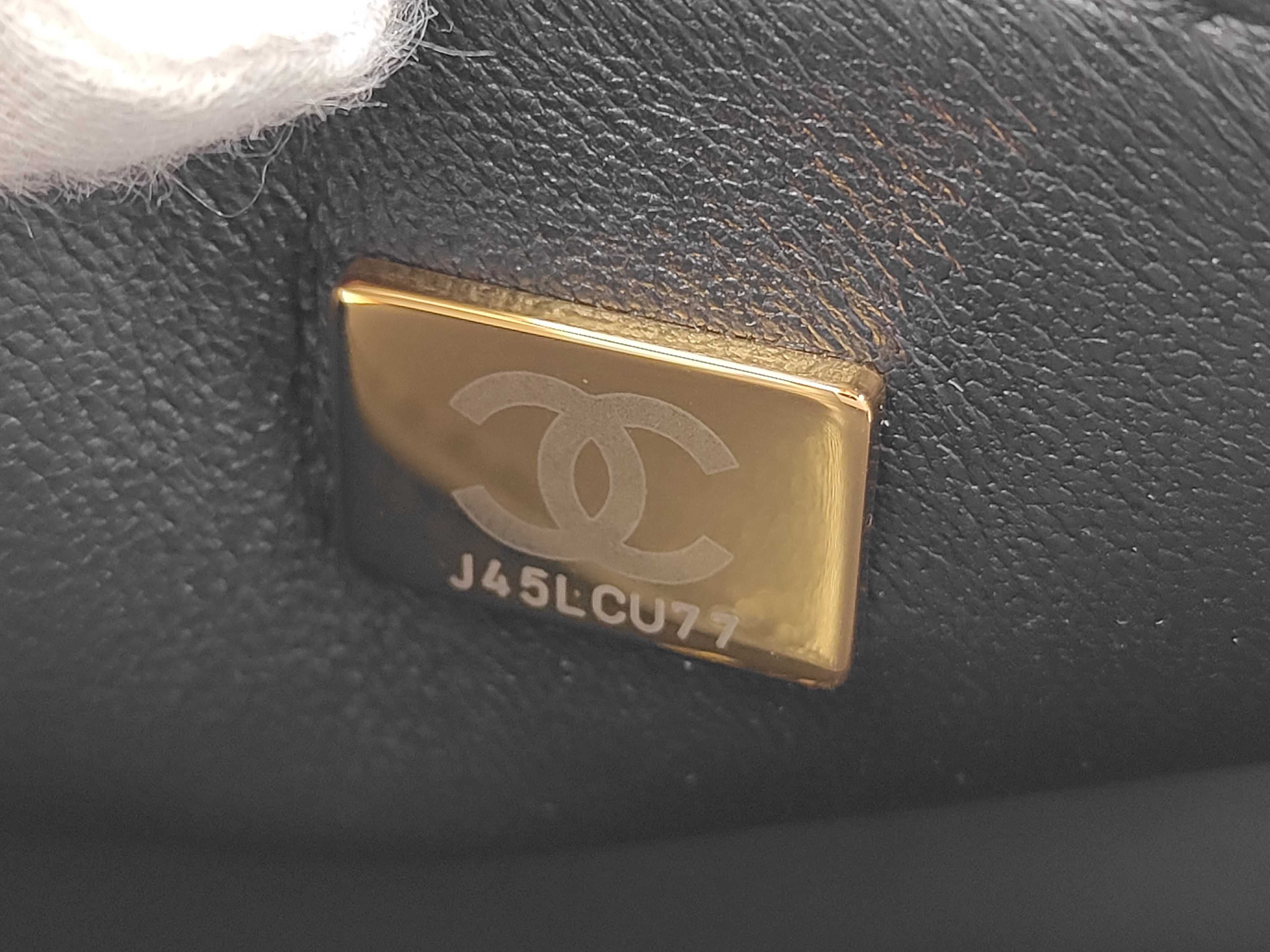 Caviar Skin Boy Chanel Chain Shoulder Bag with Serial Number Plate — view 14
