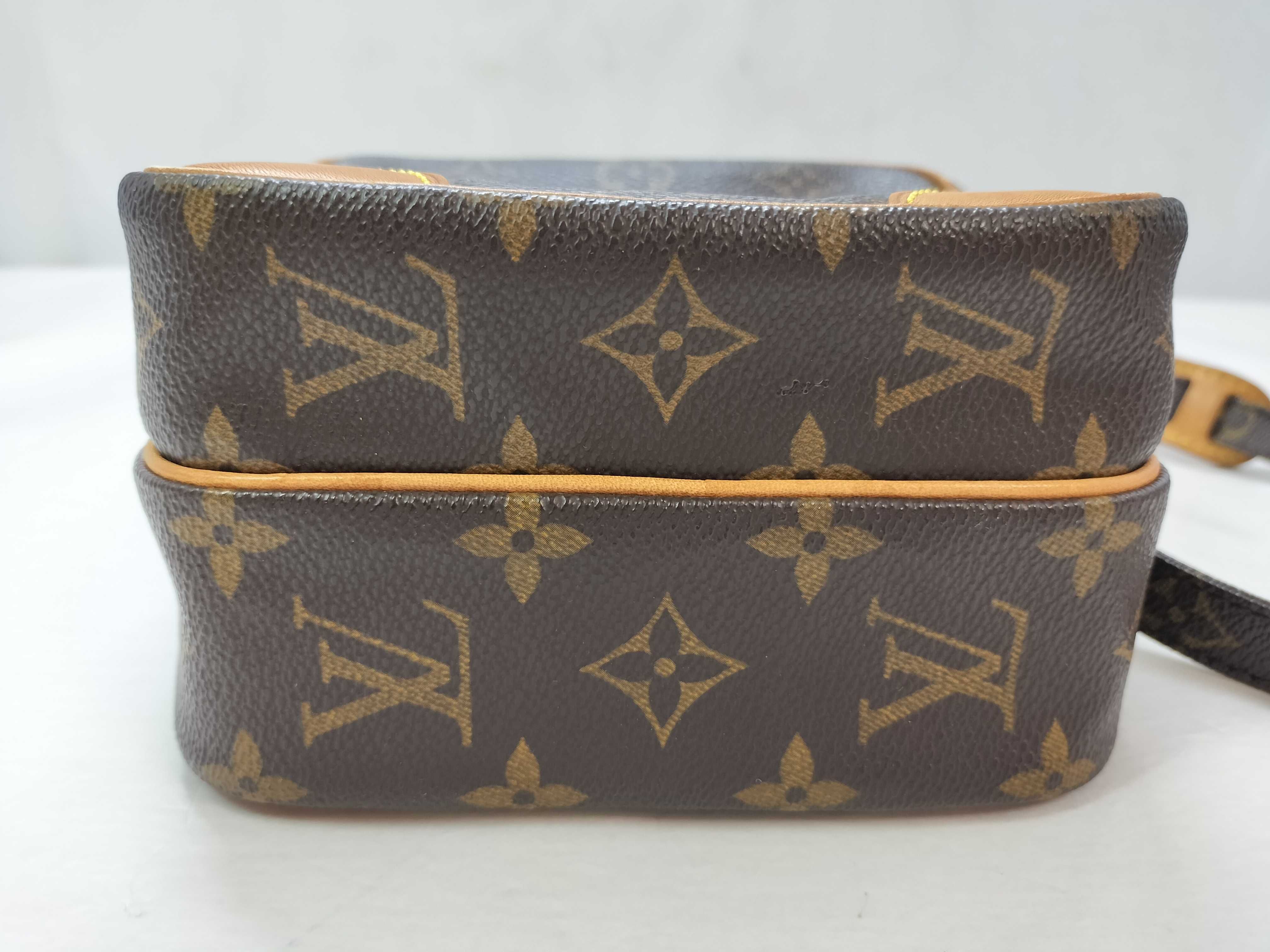 Monogram Louis Vuitton Amazon Shoulder Bag Monogram M45236 Shoulder Bag — view 15