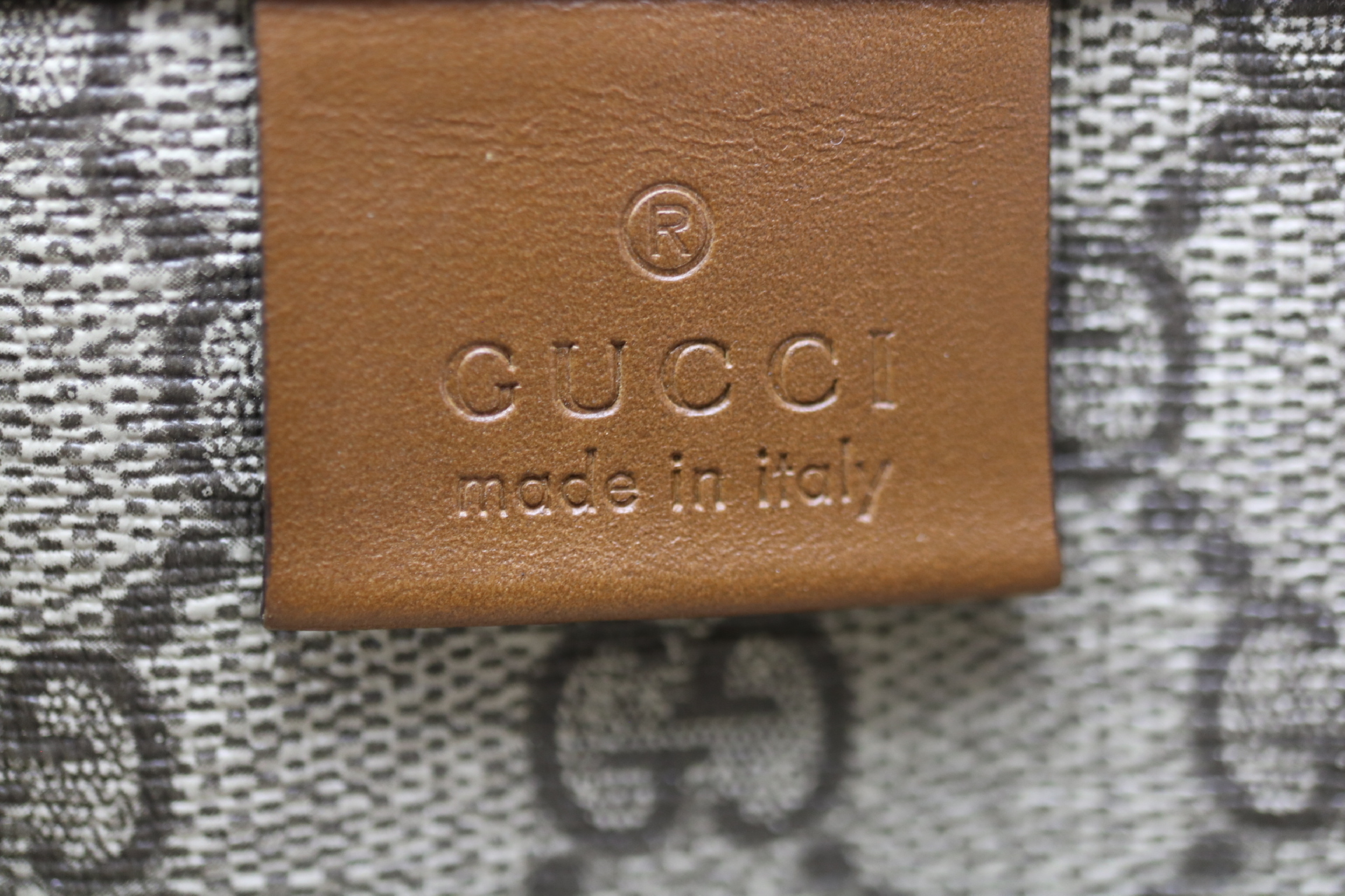 GG Supreme Sherry Tote Bag — view 10