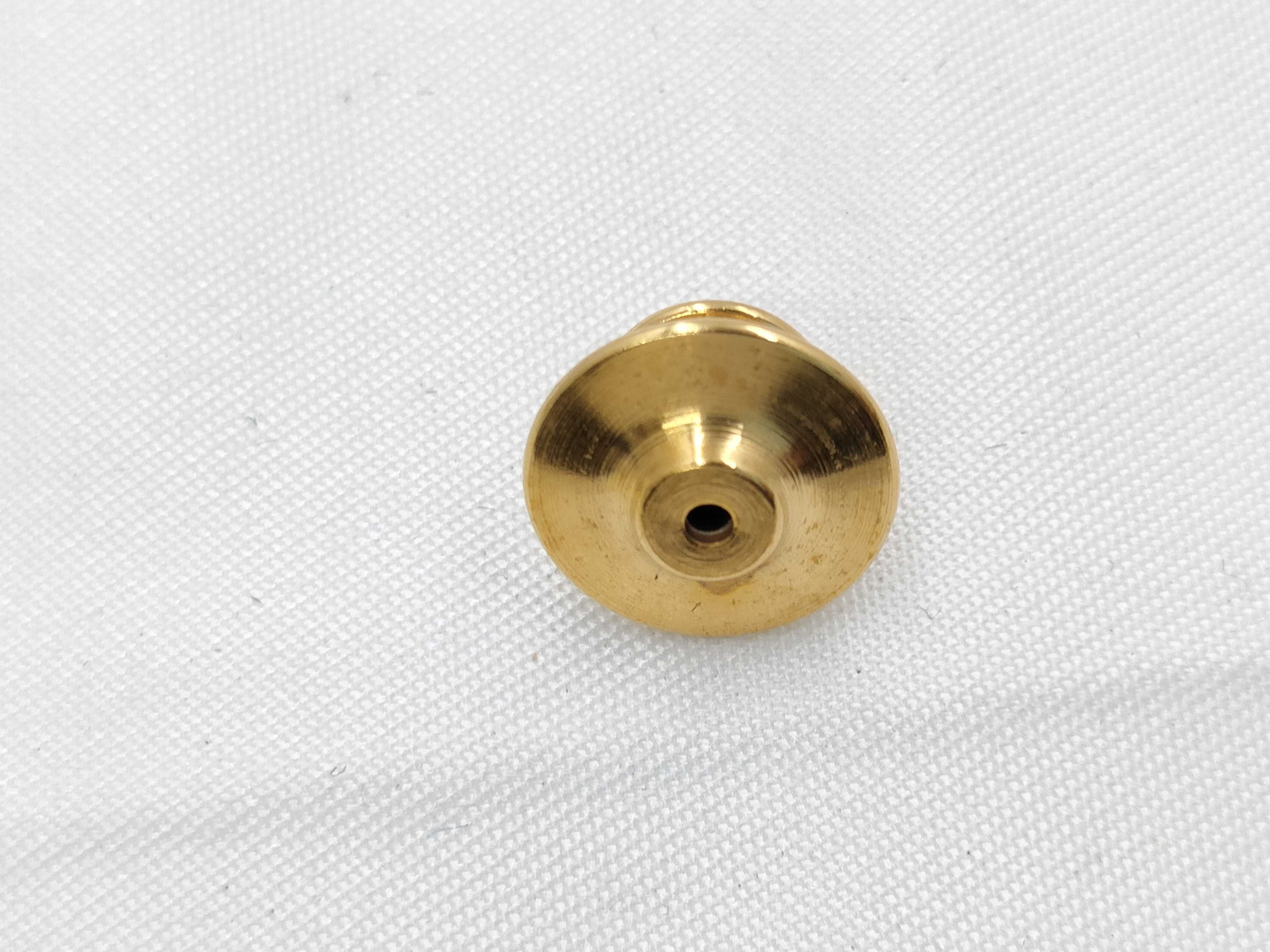 Camellia 02A Pin Brooch (Small) Camellia Brooch — view 6
