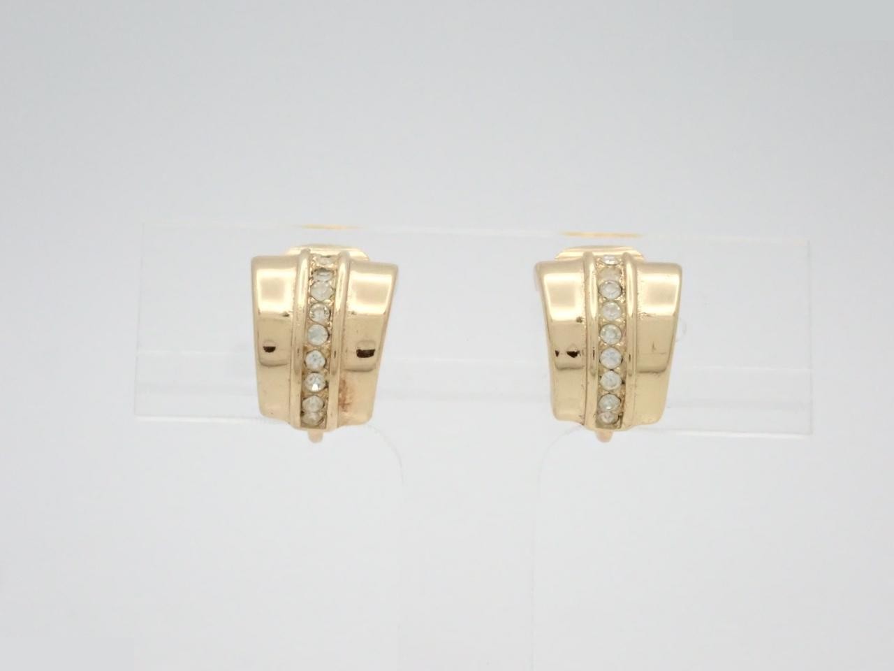 Other lines: Precious metals and earrings