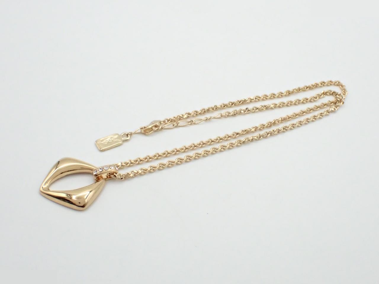 Other lines: Precious metals, necklaces, gold, rhinestones — view 3