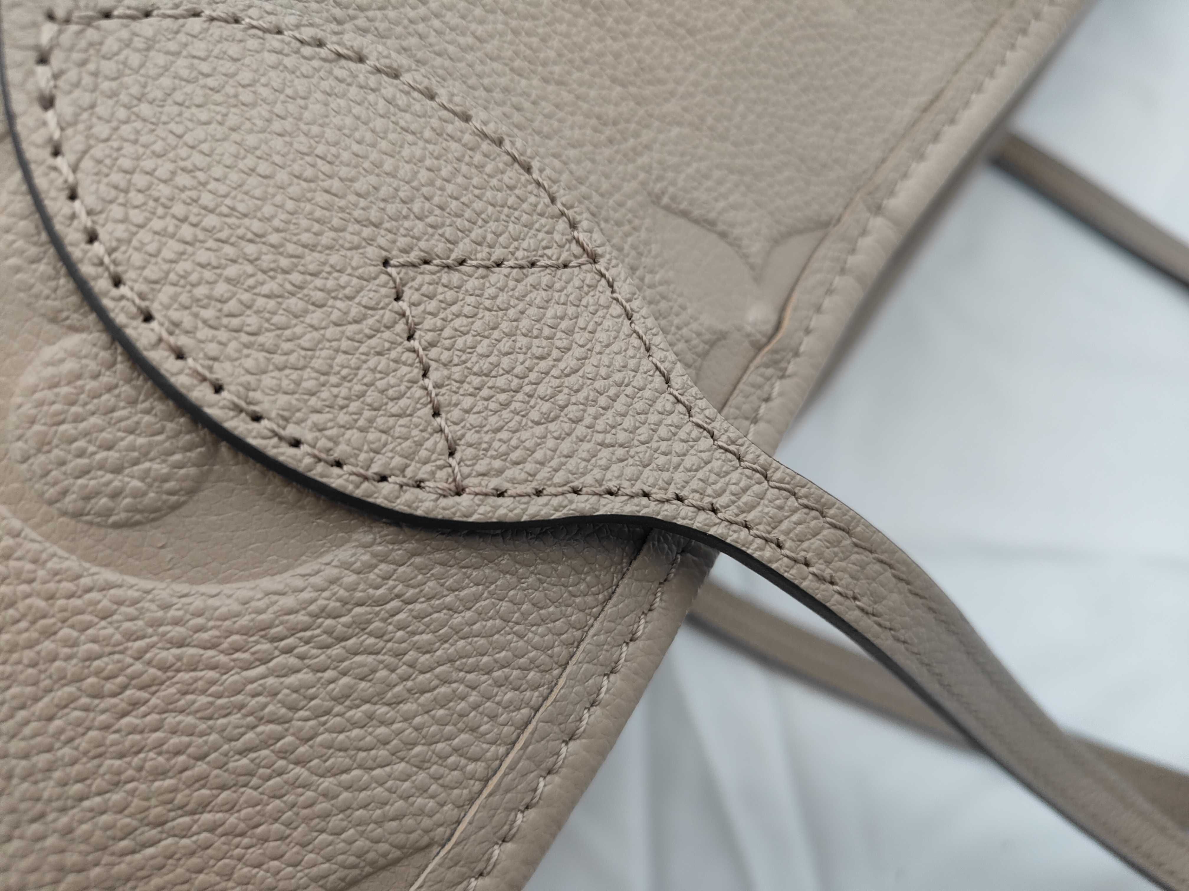 Neverfull MM M45686/RFID detected, with Tourterelle pouch, tote bag — view 5