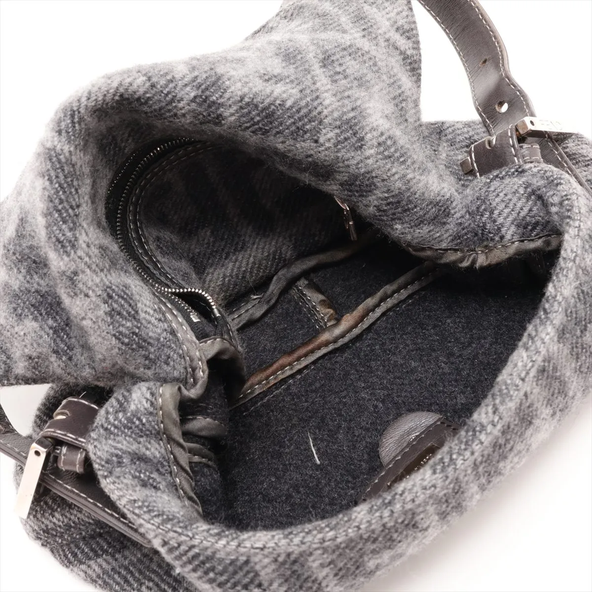 Zucca Mamma Bucket 26424 Wool x Leather Shoulder Bag, Gray — view 7