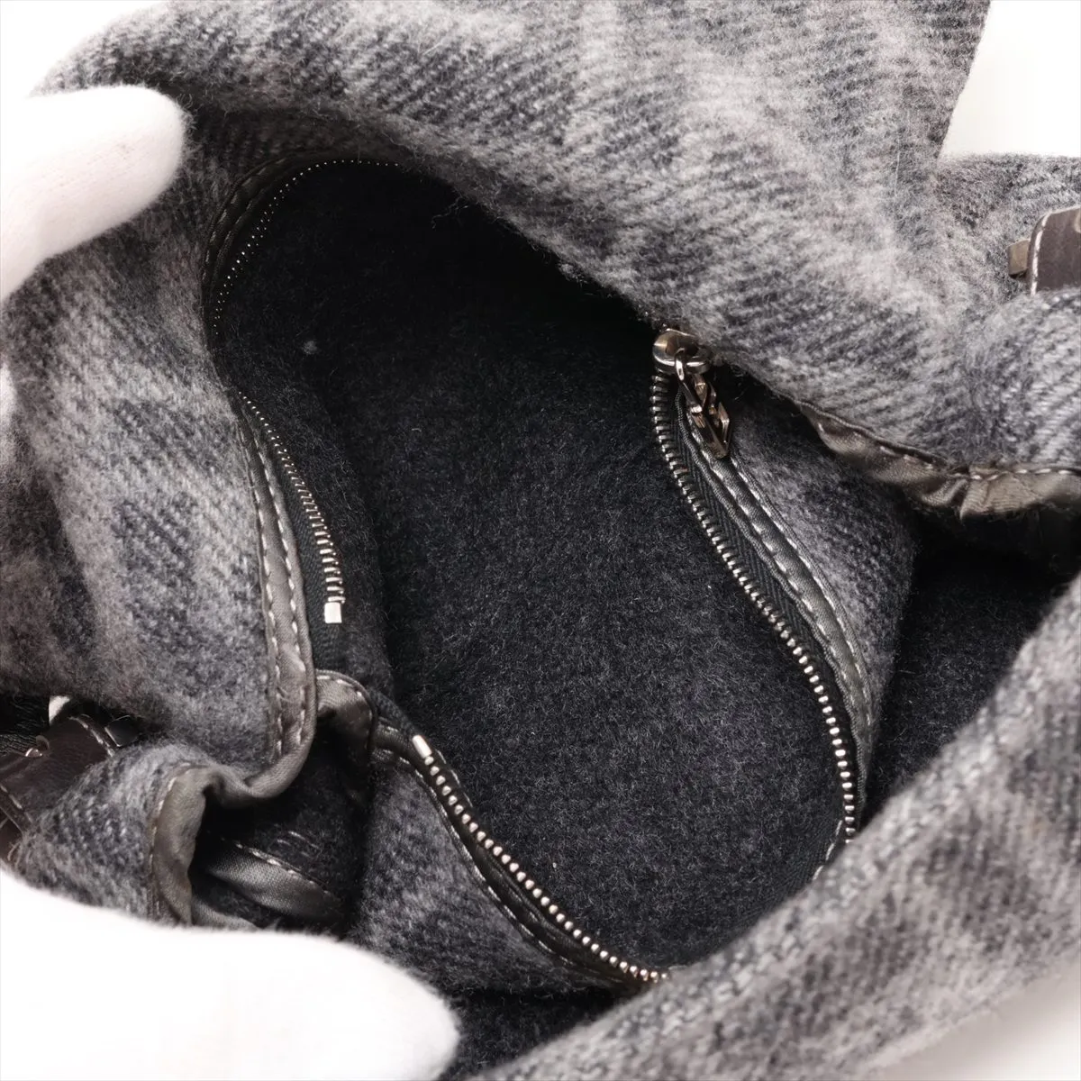 Zucca Mamma Bucket 26424 Wool x Leather Shoulder Bag, Gray — view 8