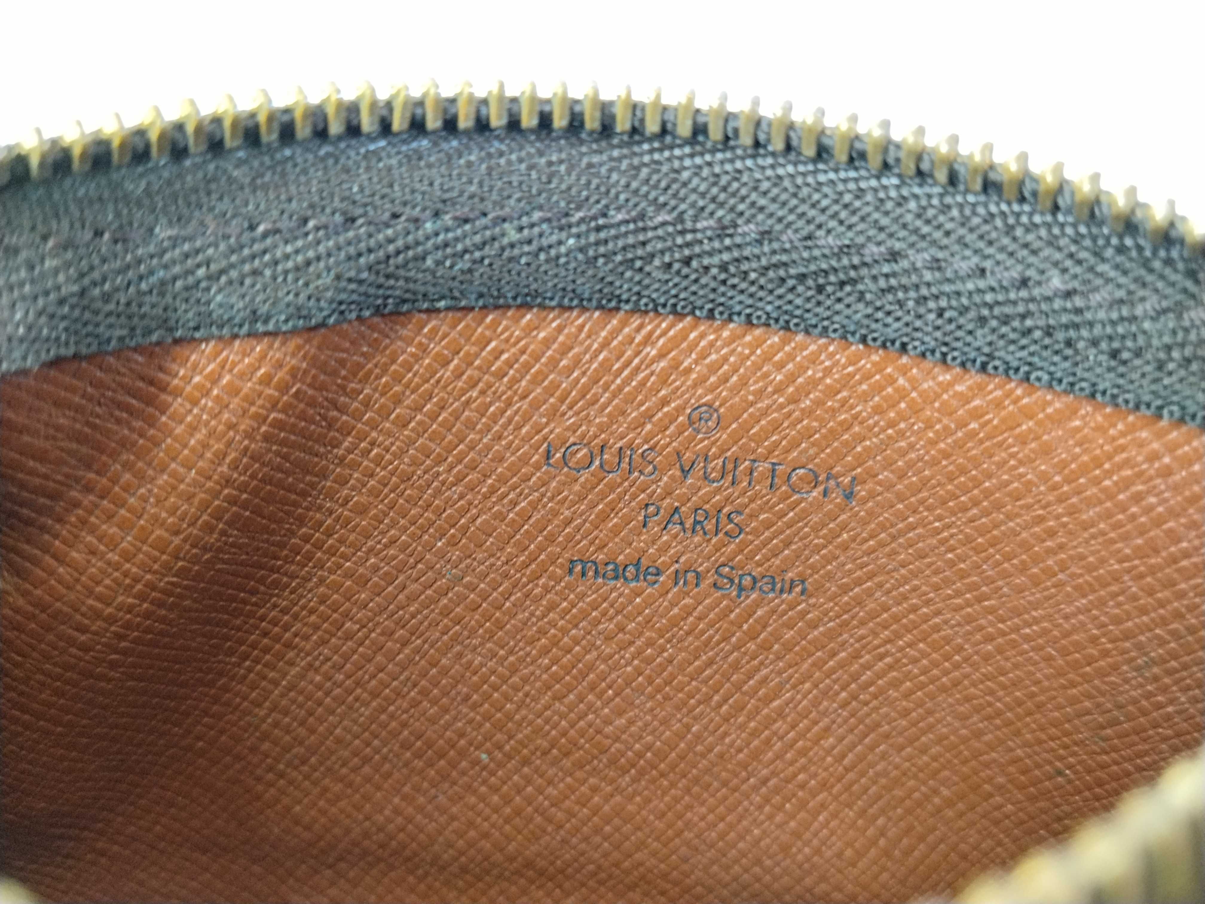 Monogram Louis Vuitton Pochette Clé Monogram M62650 Coin Case — view 8